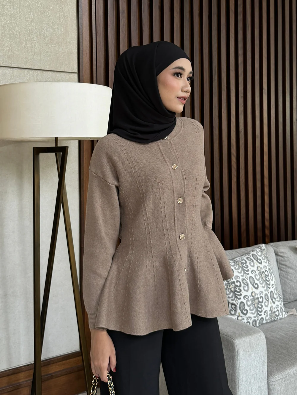 Cara Memilih Outfit Sesuai Bentuk Tubuh