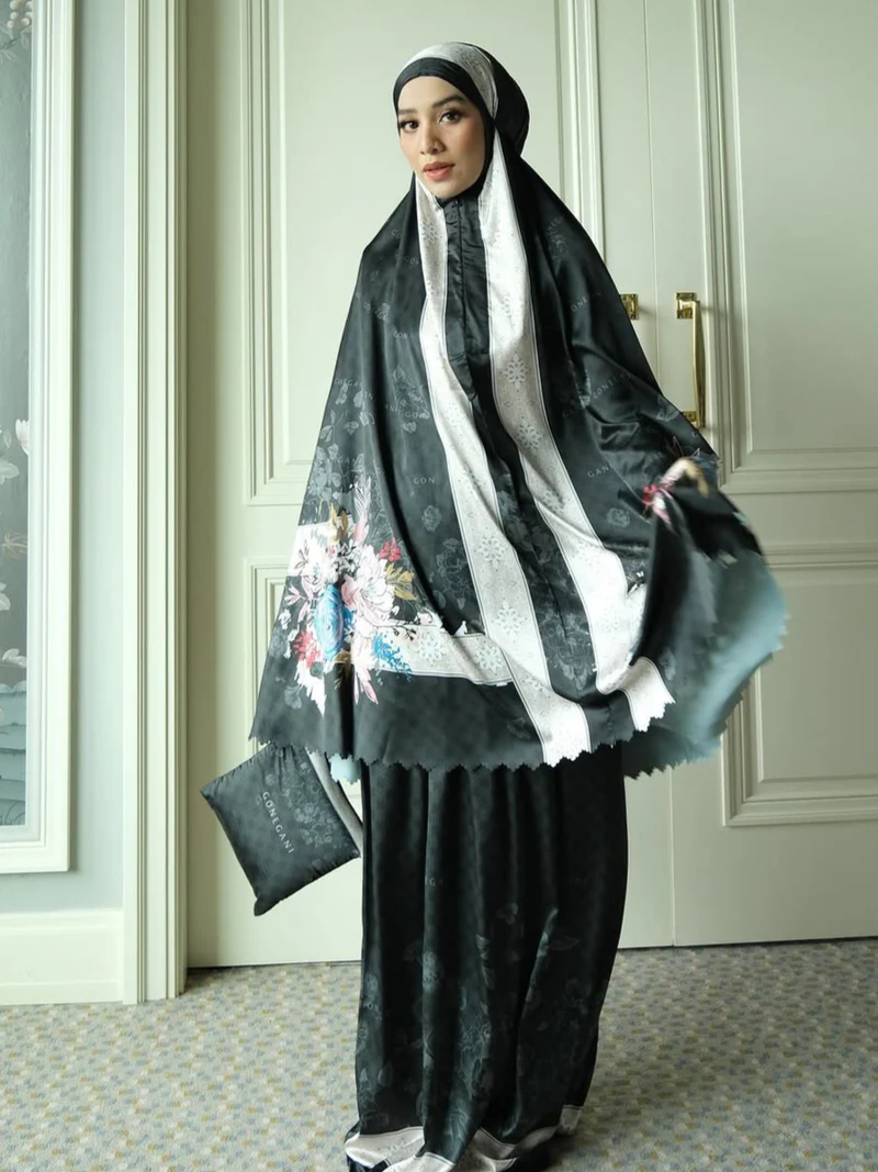 Model Mukena Travel Friendly dari Gonegani, Ringan & Mudah Dibawa