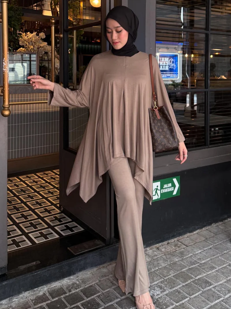 Tips Memilih Outfit Lebaran yang Tetap Nyaman Dipakai Silaturahmi Seharian