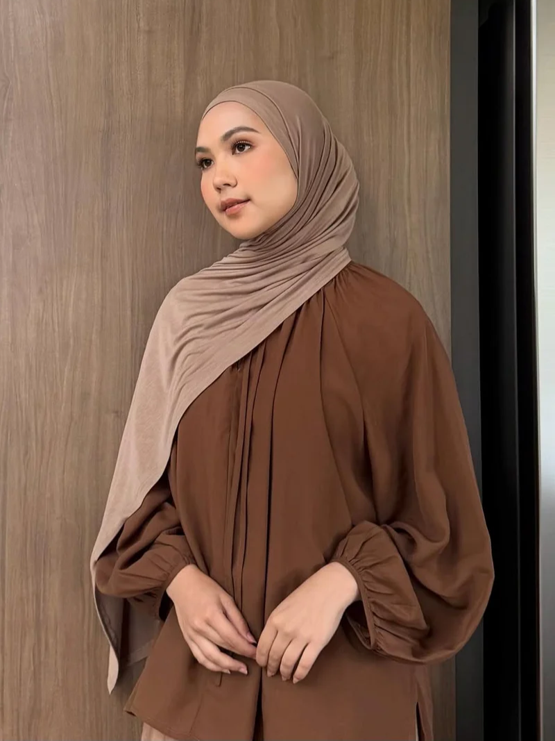 Kombinasi Warna Hijab yang Cocok untuk Tren Warna Lebaran 2026