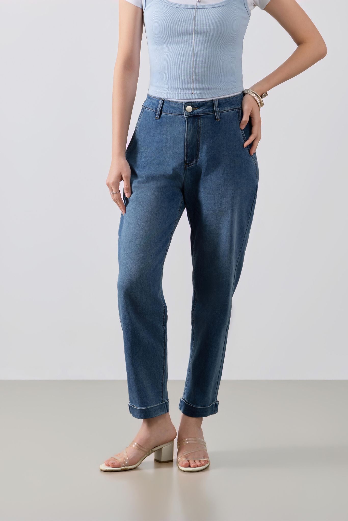 Elara Jeans - Premium Modern Denim