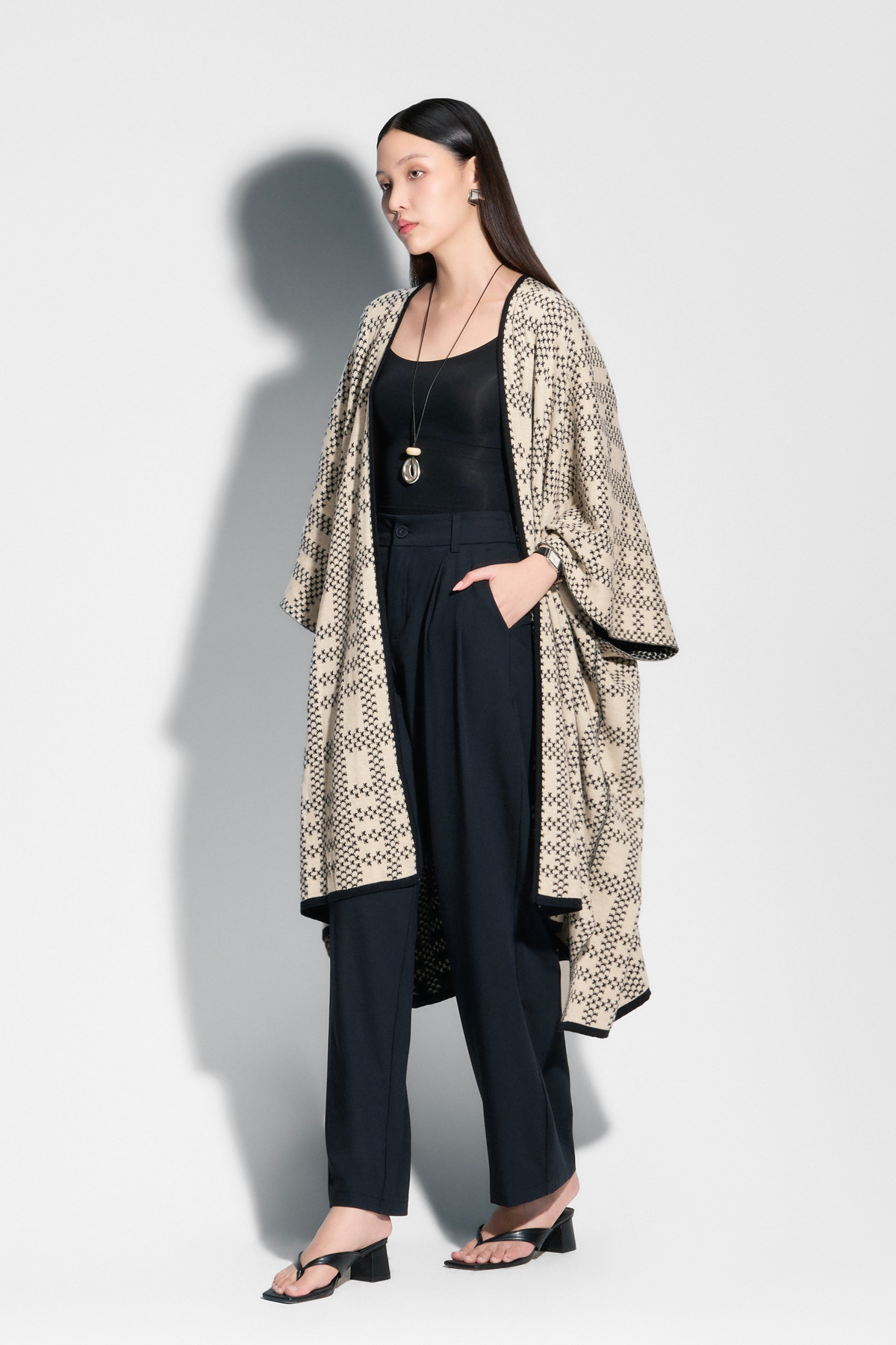 Noure Poncho - Reversible Kimono Knit Outerwear