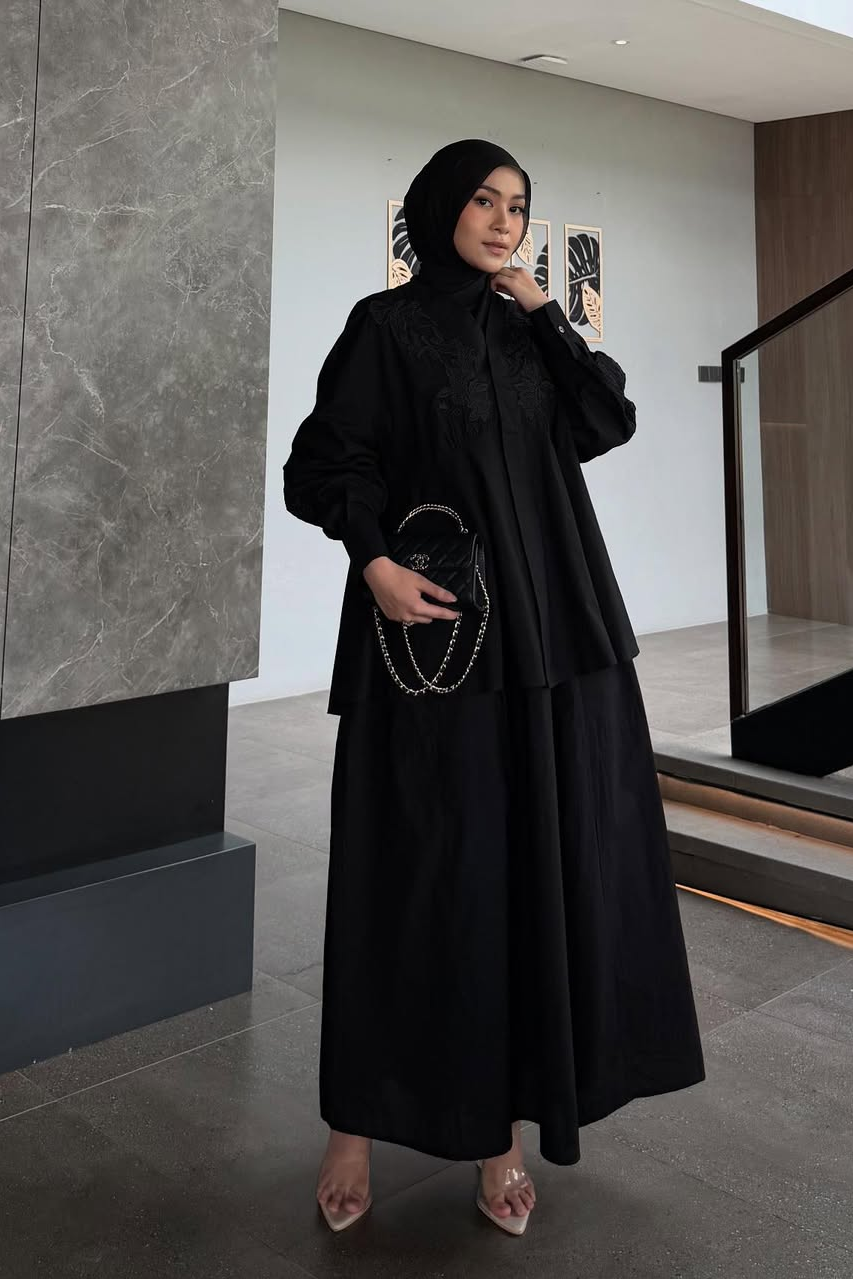 Adiba Set - Atasan Bawahan Stylish Wanita Bermotif