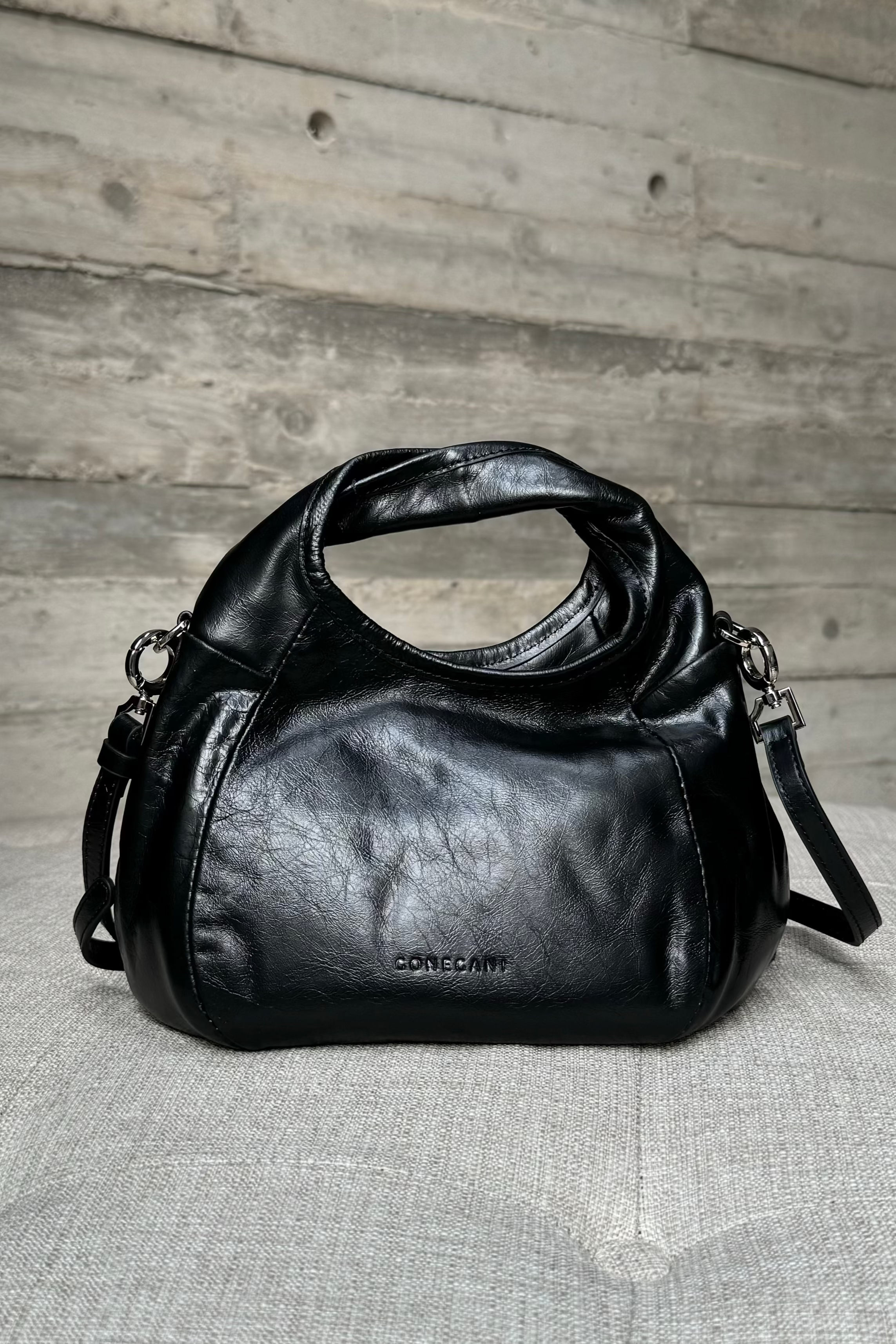 Hobo Twist Bag - Tas Mini Wanita Bahan Grain Leather