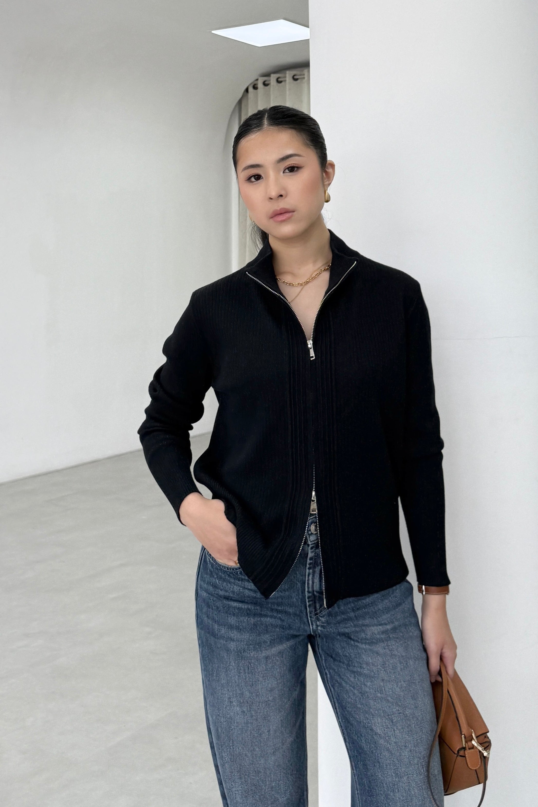 Mosi Cardy - Cardigan Zipper Wanita Bahan Soft Knit Premium