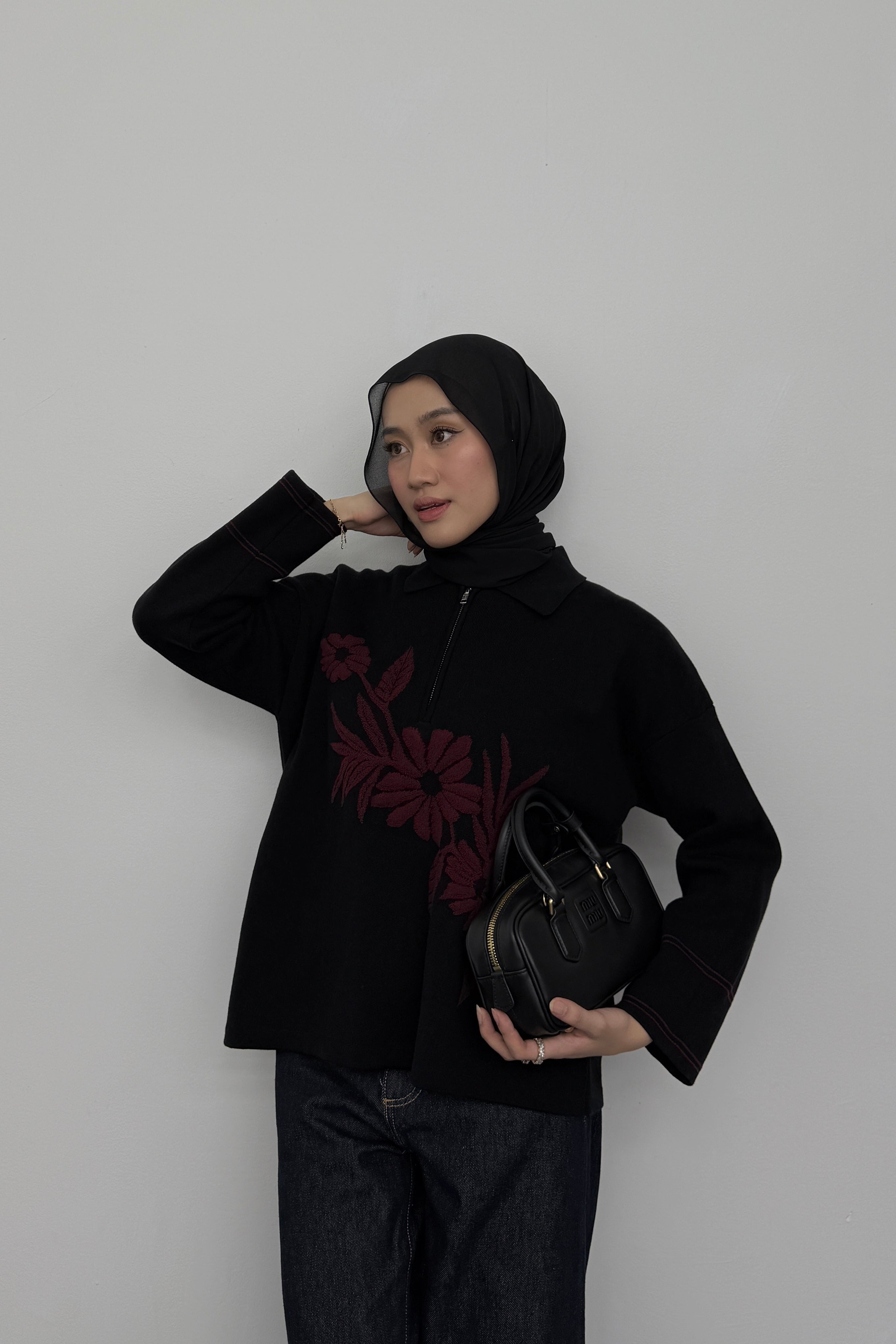 Moda Sweater - Sweater Motif Wanita Elegan Rajut Premium
