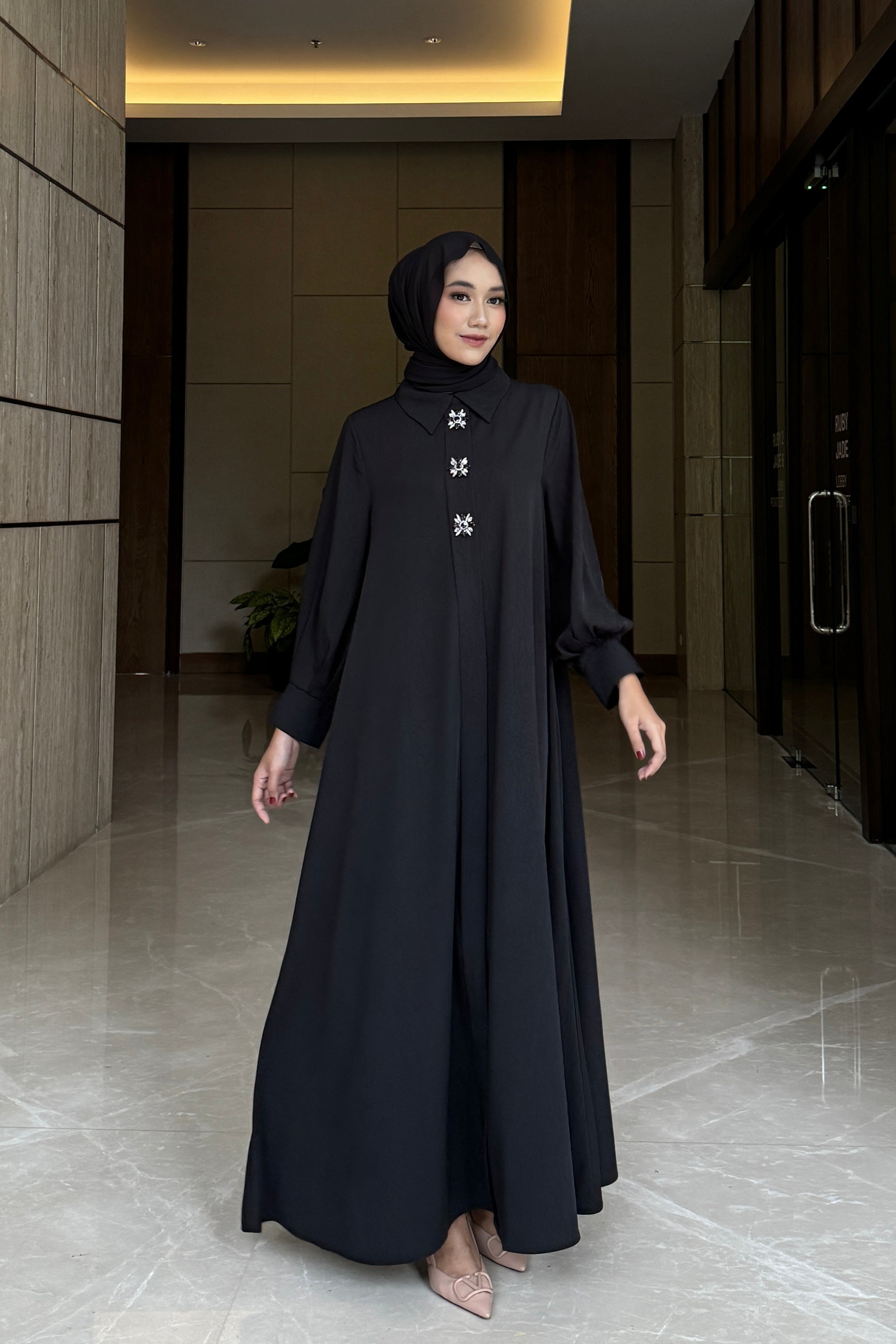 Helia Button Dress - Maxi Dress Flowly Button Manik Manik