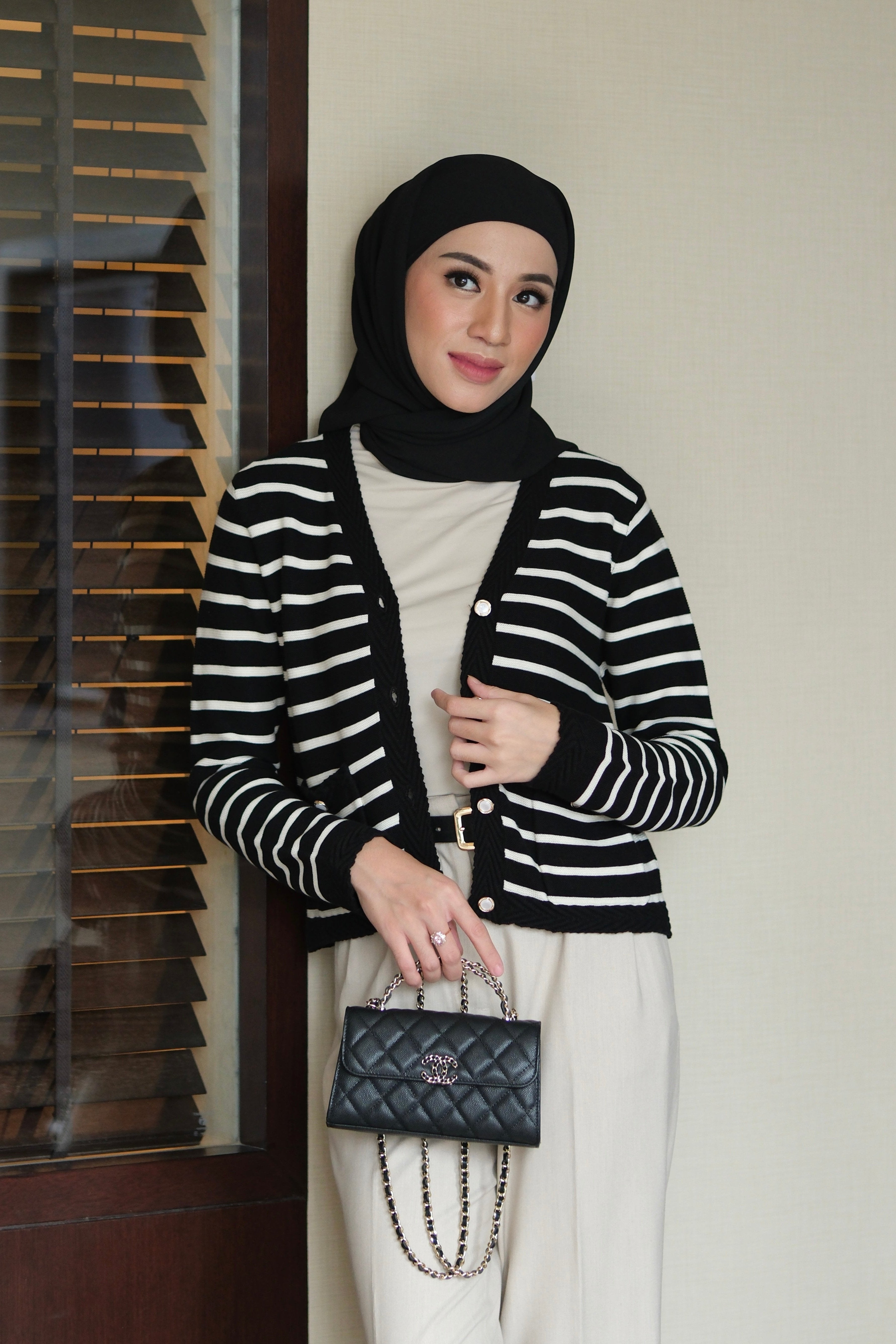 Candy Cardy - Atasan Cardigan Stripe Wanita Bahan Knit