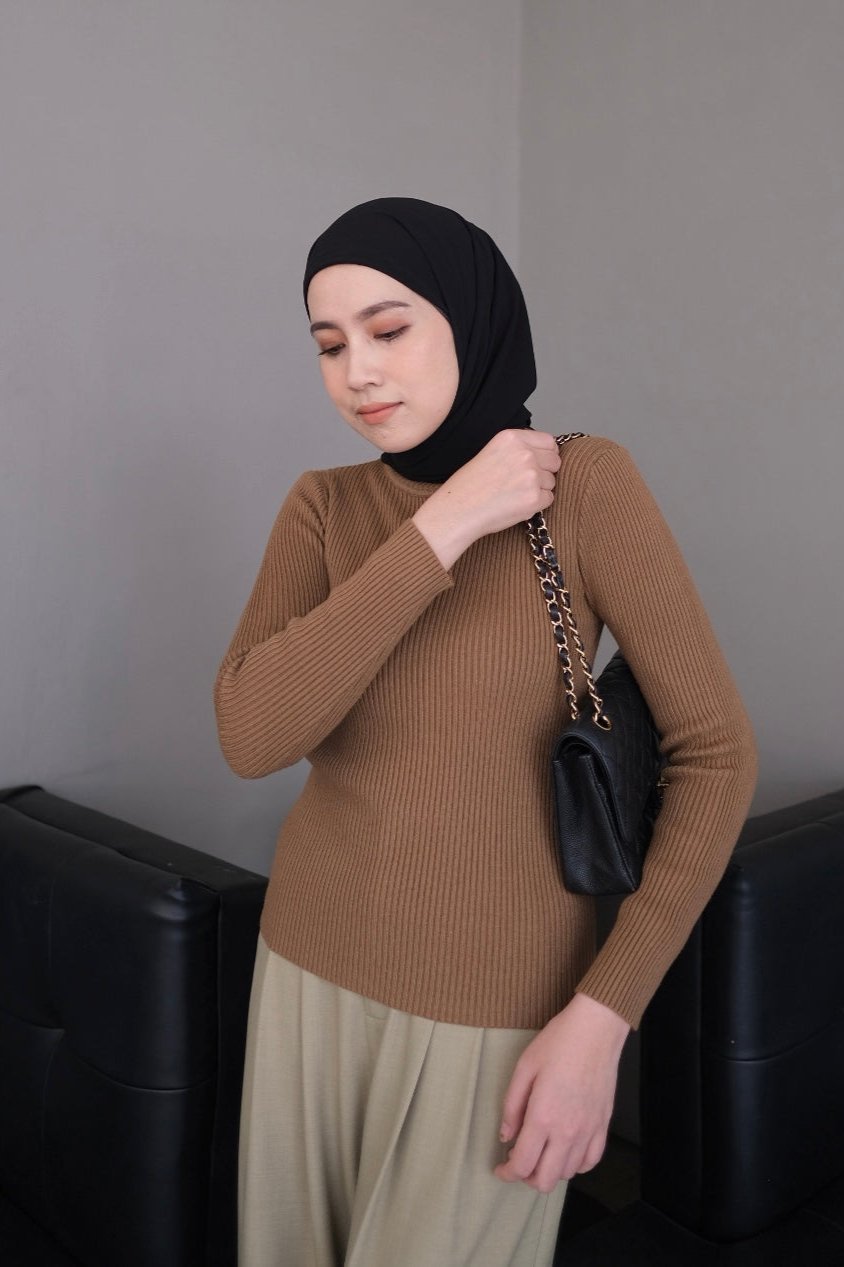 Inner Knit Plain - Dalaman Atasan Wanita Bahan Rajut