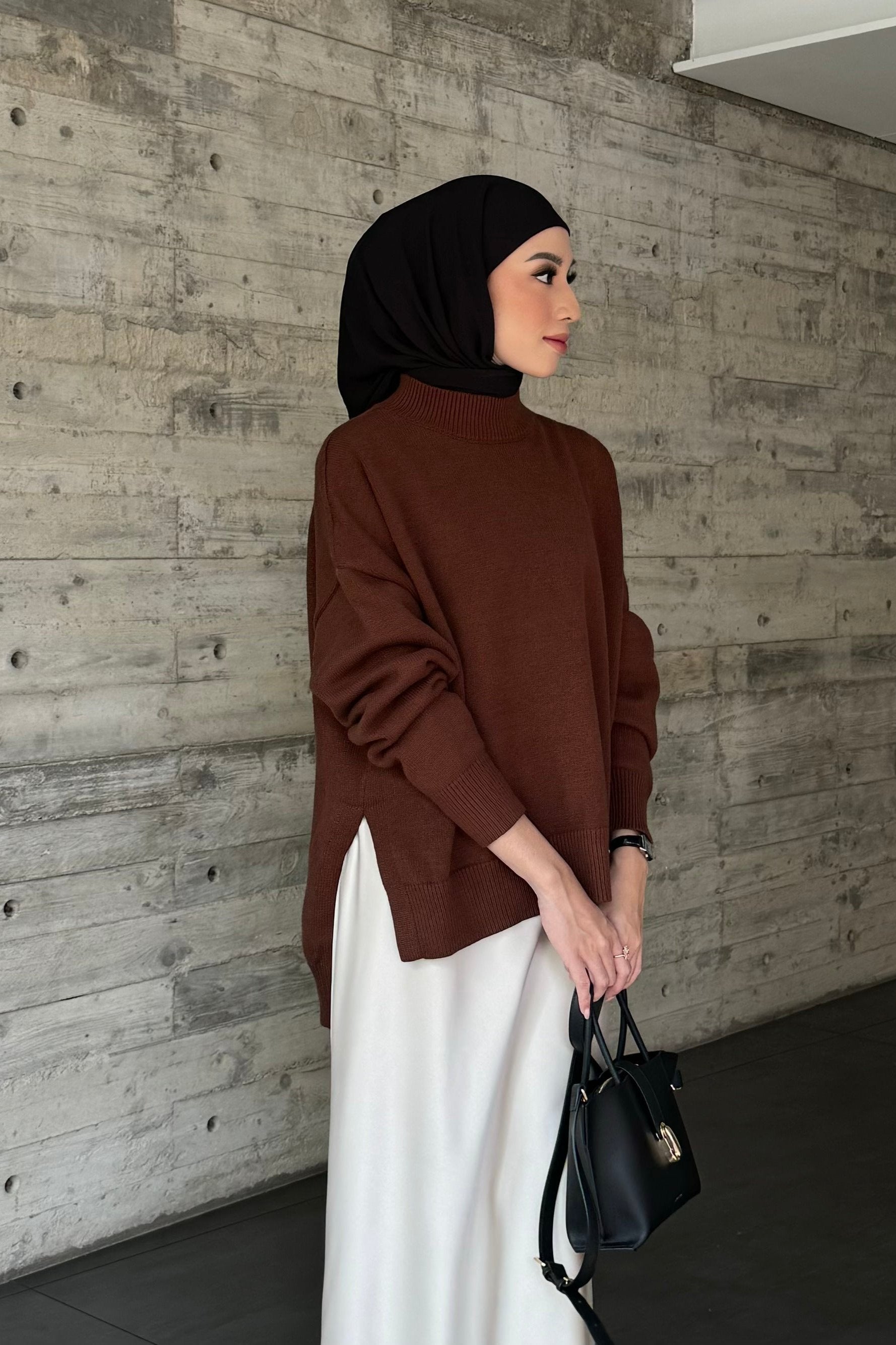 Esmee Sweater - Brown - Sweater Atasan Knitwear Wanita