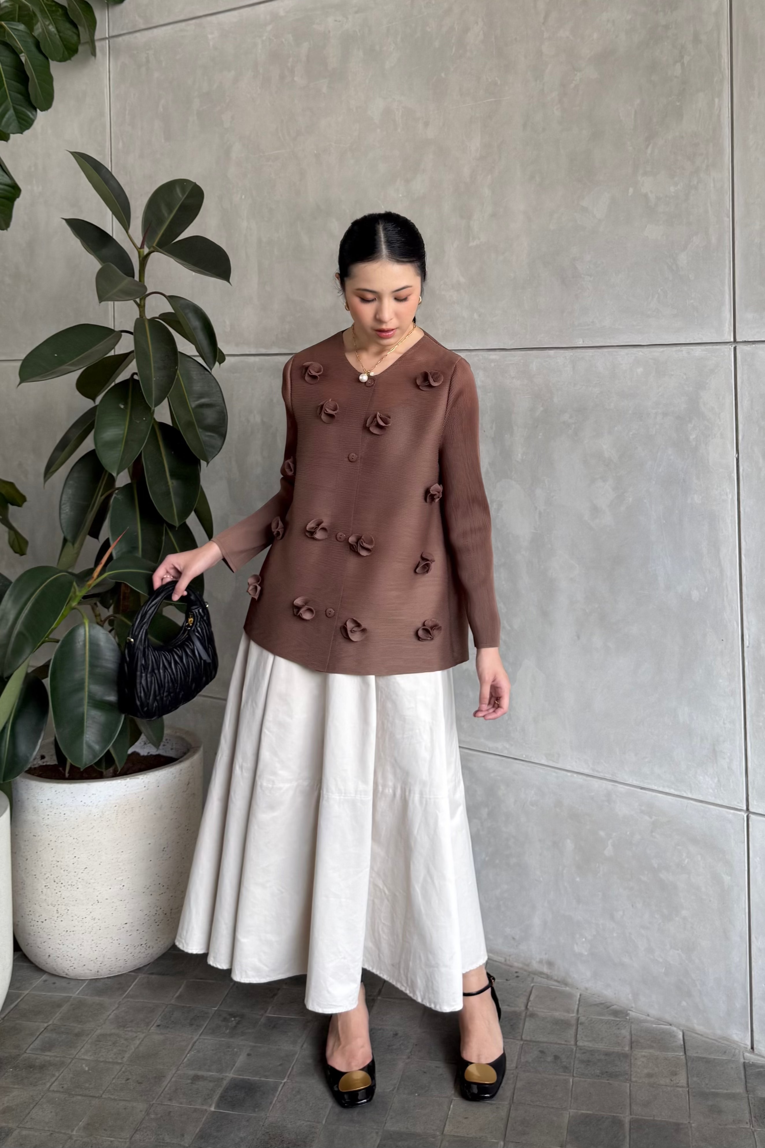 Blossom Pleats Blouse - Atasan Wanita Rajut Bahan Knit Premium