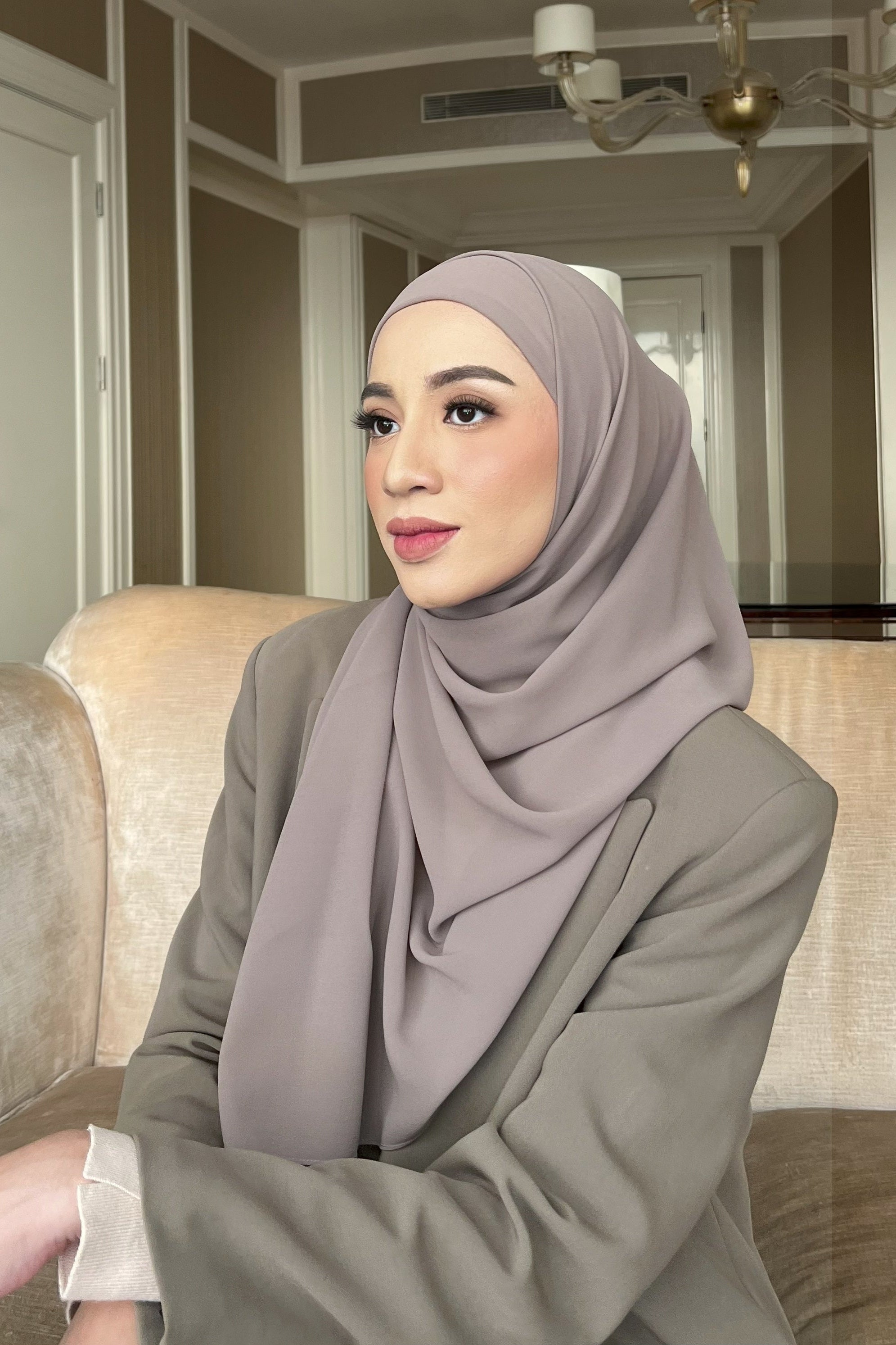 Mega Inner Shawl  - Hijab Stylish Bahan Cerruty Premium
