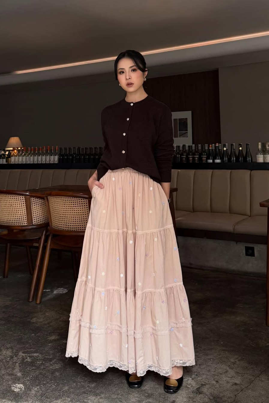 Daisy Skirt - Bawahan Wanita Basic Bercorak Bahan Cotton with Embroidery HQ