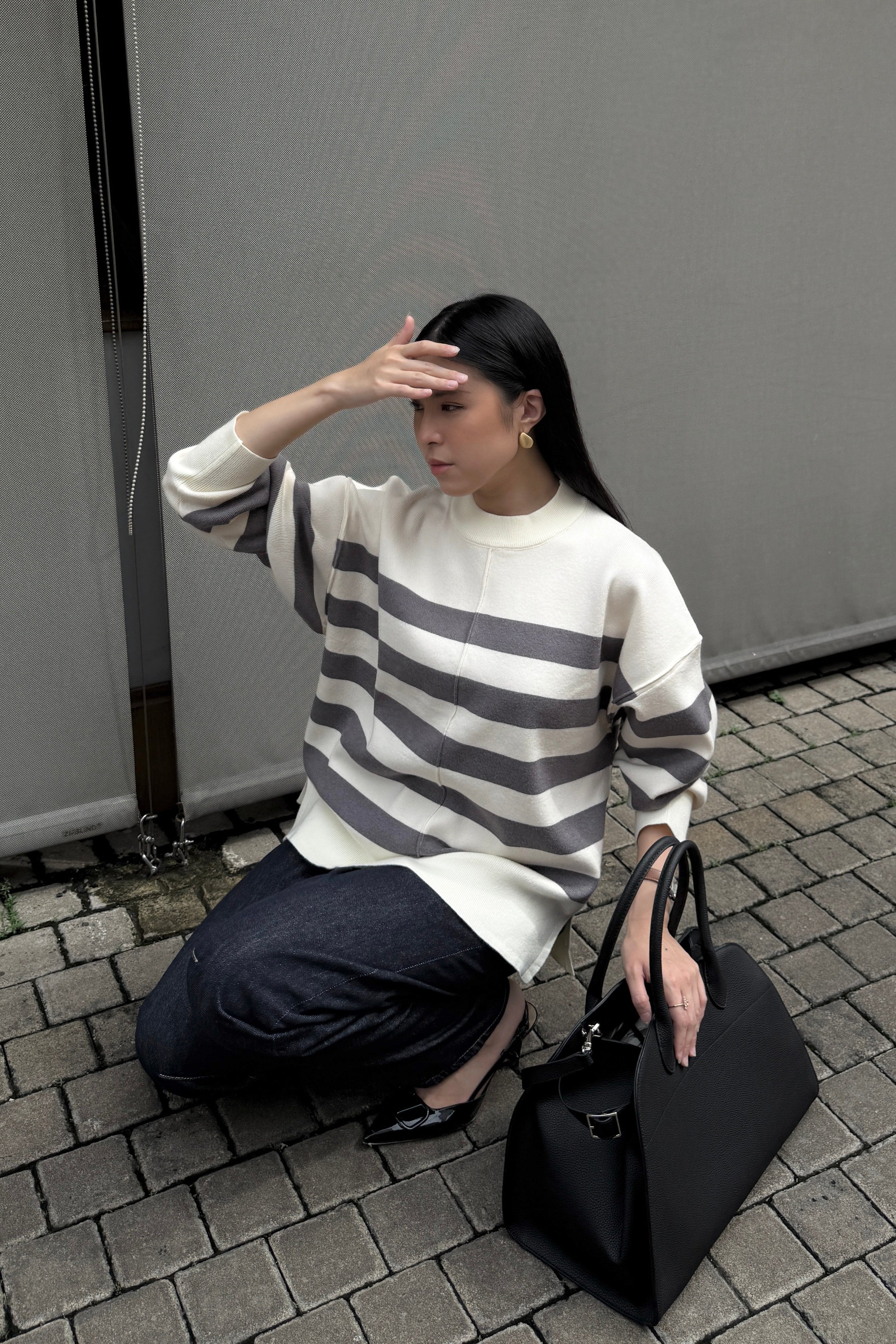 [Defect] - Diora Sweater - Sweater Knit Tebal Wanita Stripe