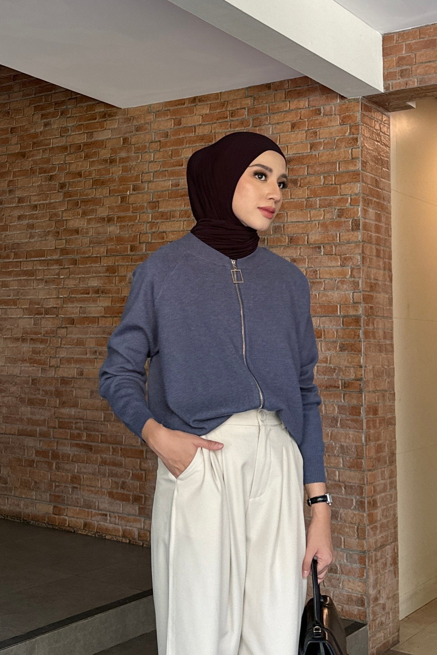 Bomber Cardy Knit - Cardigan Zipper Wanita Bahan Soft Knit Premium