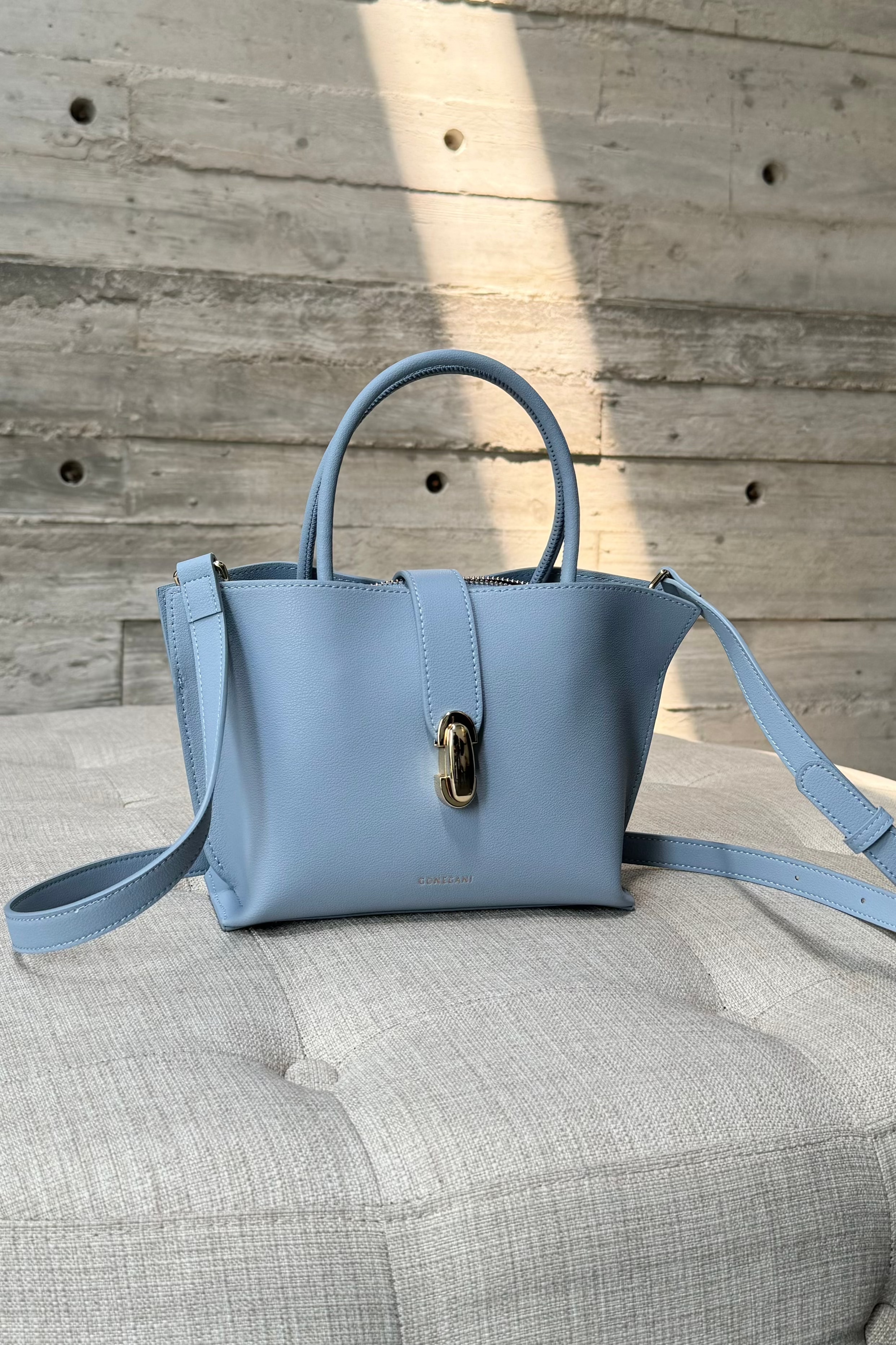 Elegant Bag - Tas Wanita Bahan Kulit Warna Beige