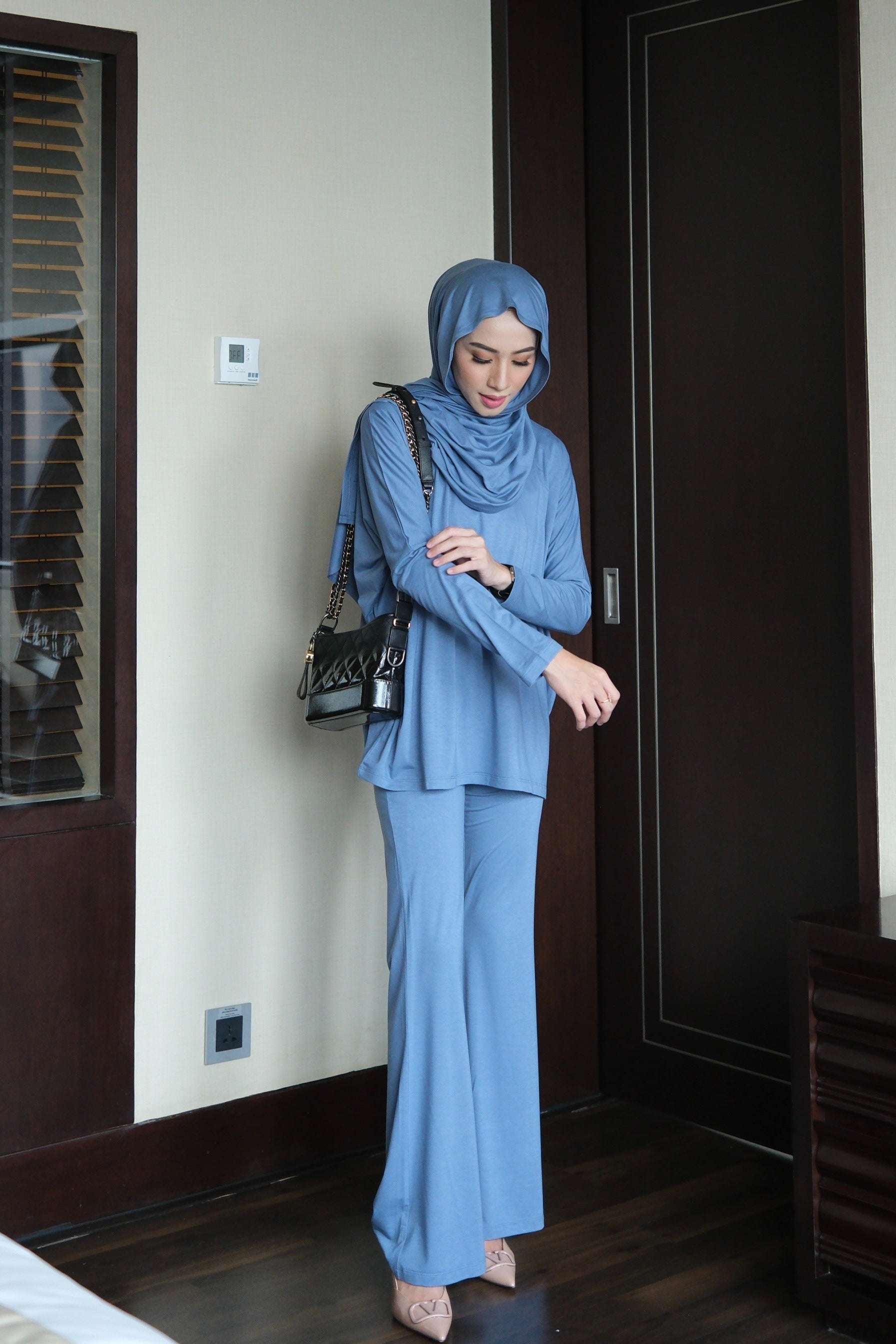 Mega Set - Dusty Blue - One Set Wanita Hijab Blouse Celana Bahan Rayon Spandek - ST1491020(Copy)