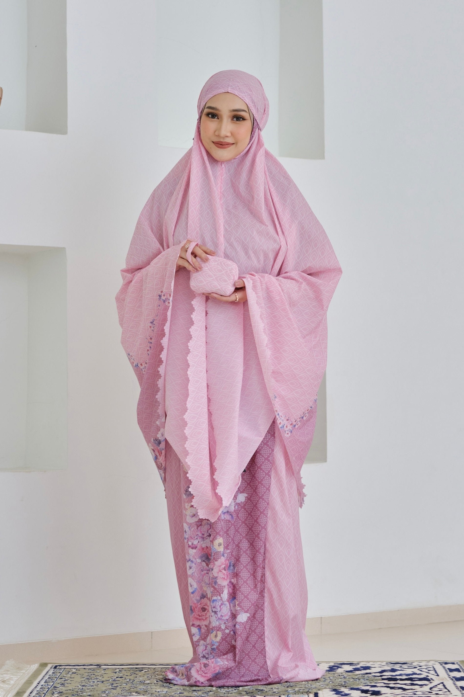 Bloomy Mukena Travel B - Dusty Pink - Mukena Travel  Parasut Korea Import - PS2830210