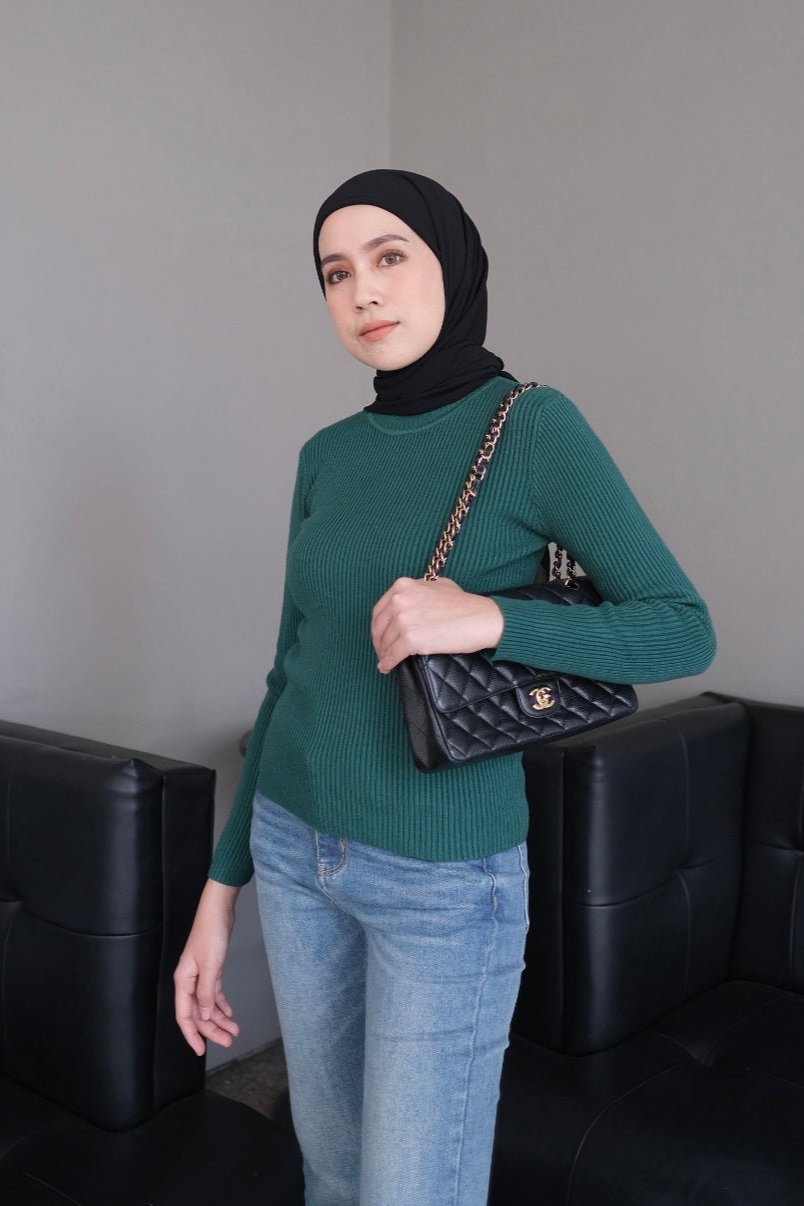Inner Knit Plain - Dalaman Atasan Wanita Bahan Rajut