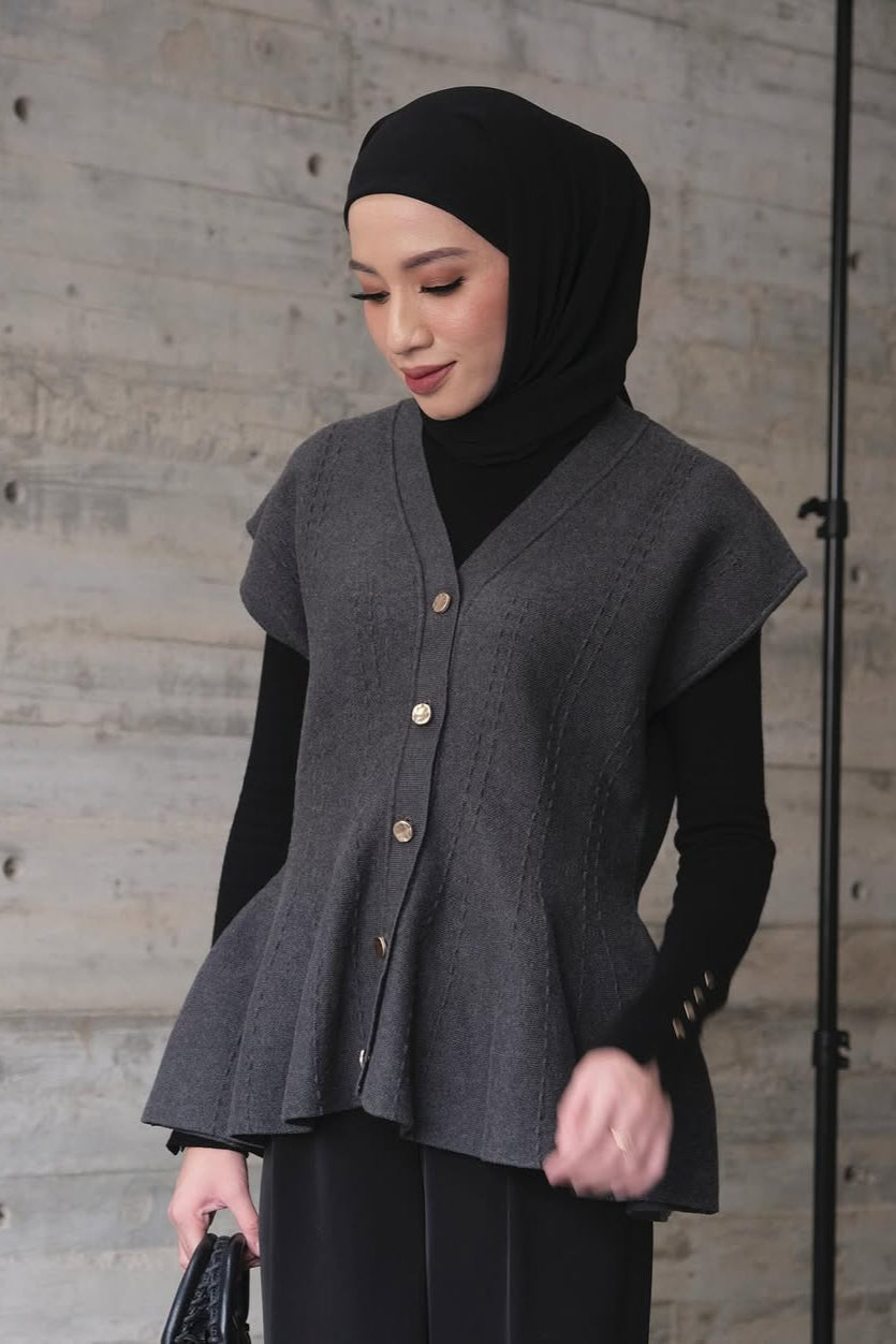 Cheer Vest - Glass Grey - Rompi Rajut Wanita Bahan Knit