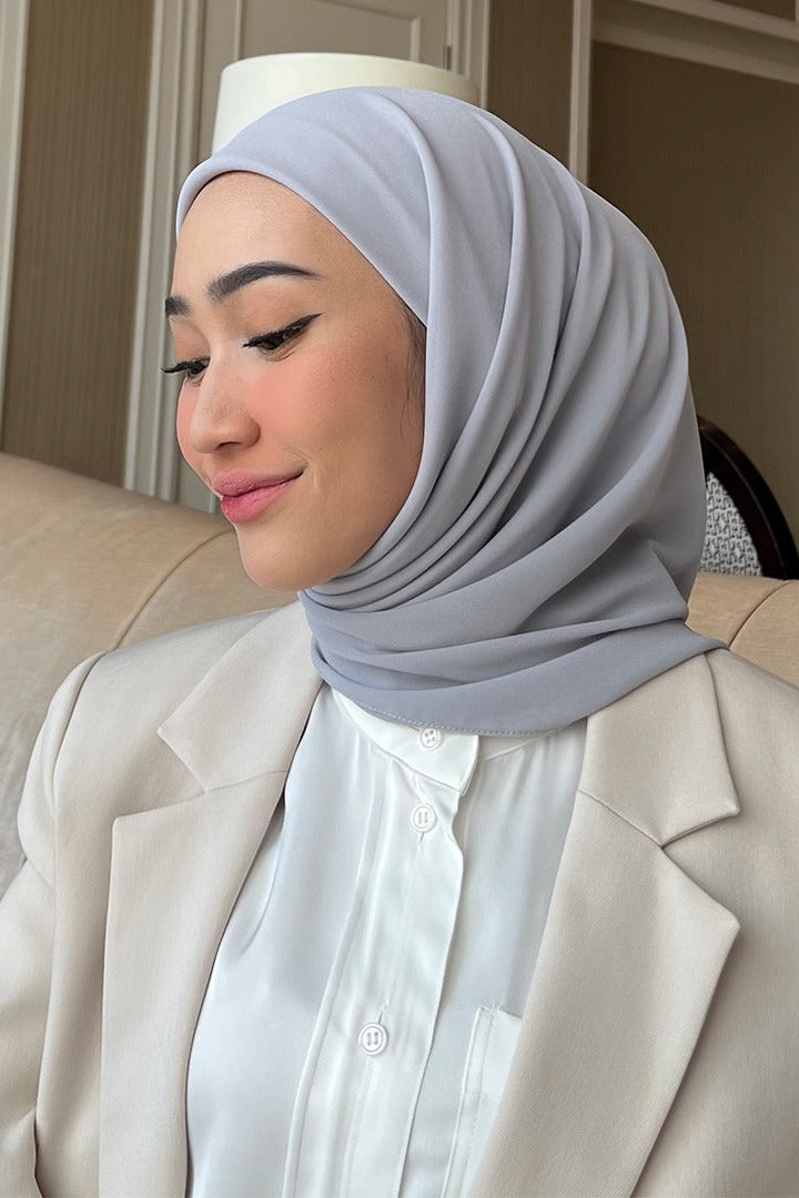 Mega Inner Square - Hijab Segi Empat  Instan Polos