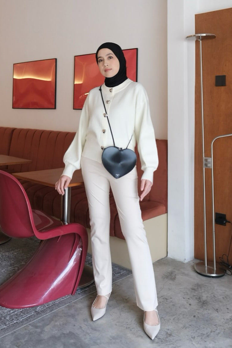 Basic Legging Pants - Ivory - Celana Legging Wanita Elastis Adem Fleksibel