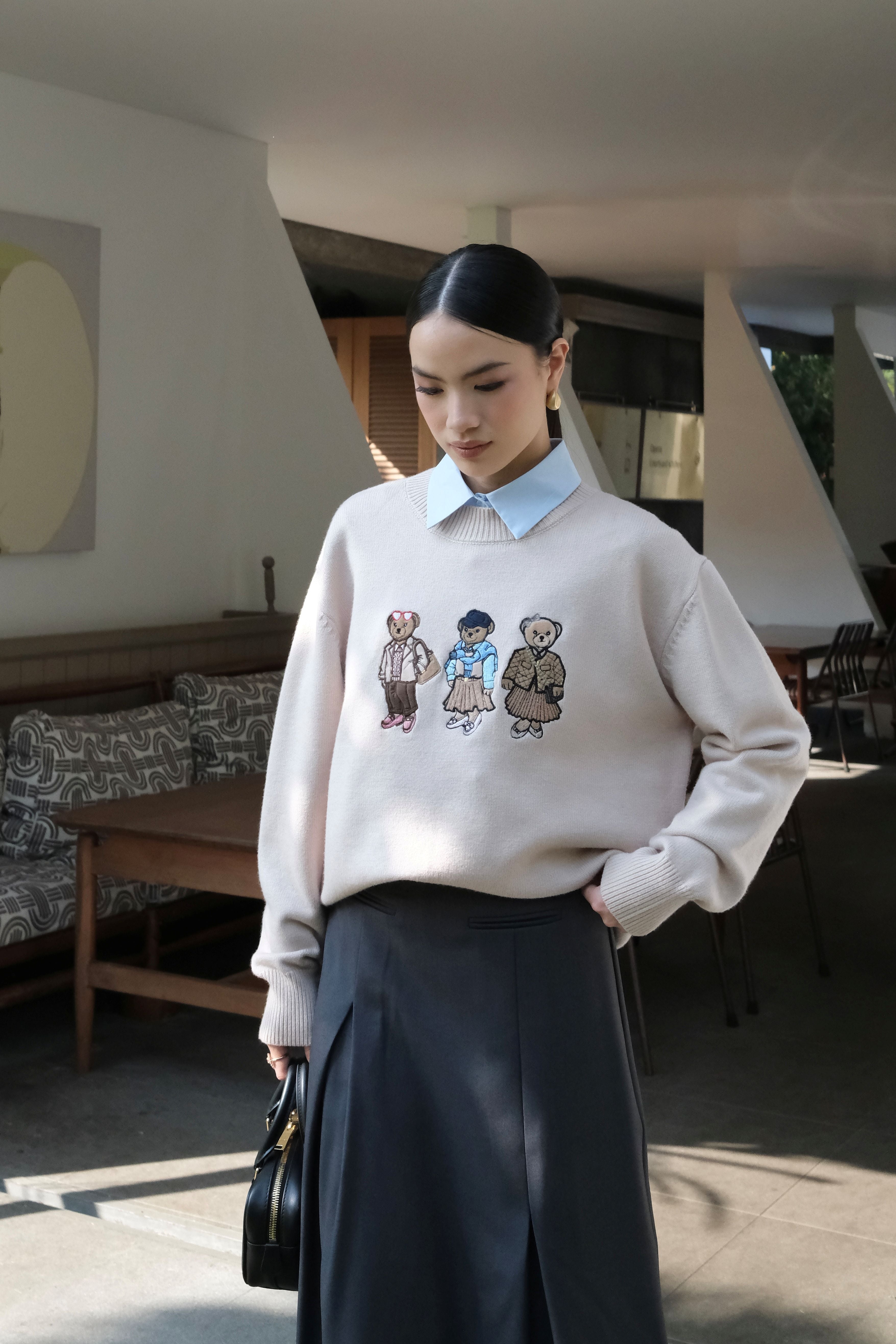 Fams Bear Sweater - Sweater Rajut Motif Beruang Elegan Lembut & Nyaman