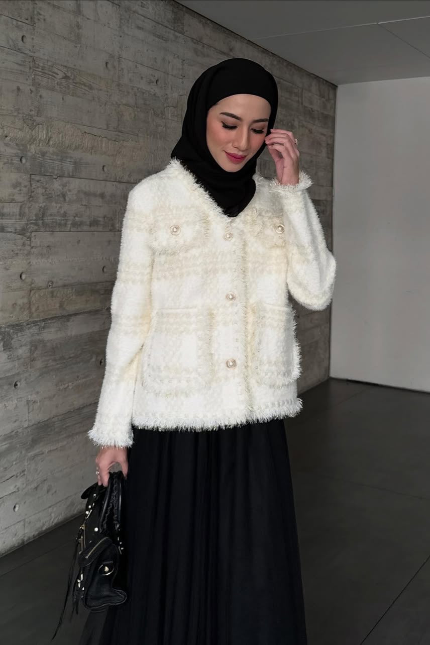 [DEFECT] - Mantra Cardy - Cardigan Knit Wanita Kancing Mewah