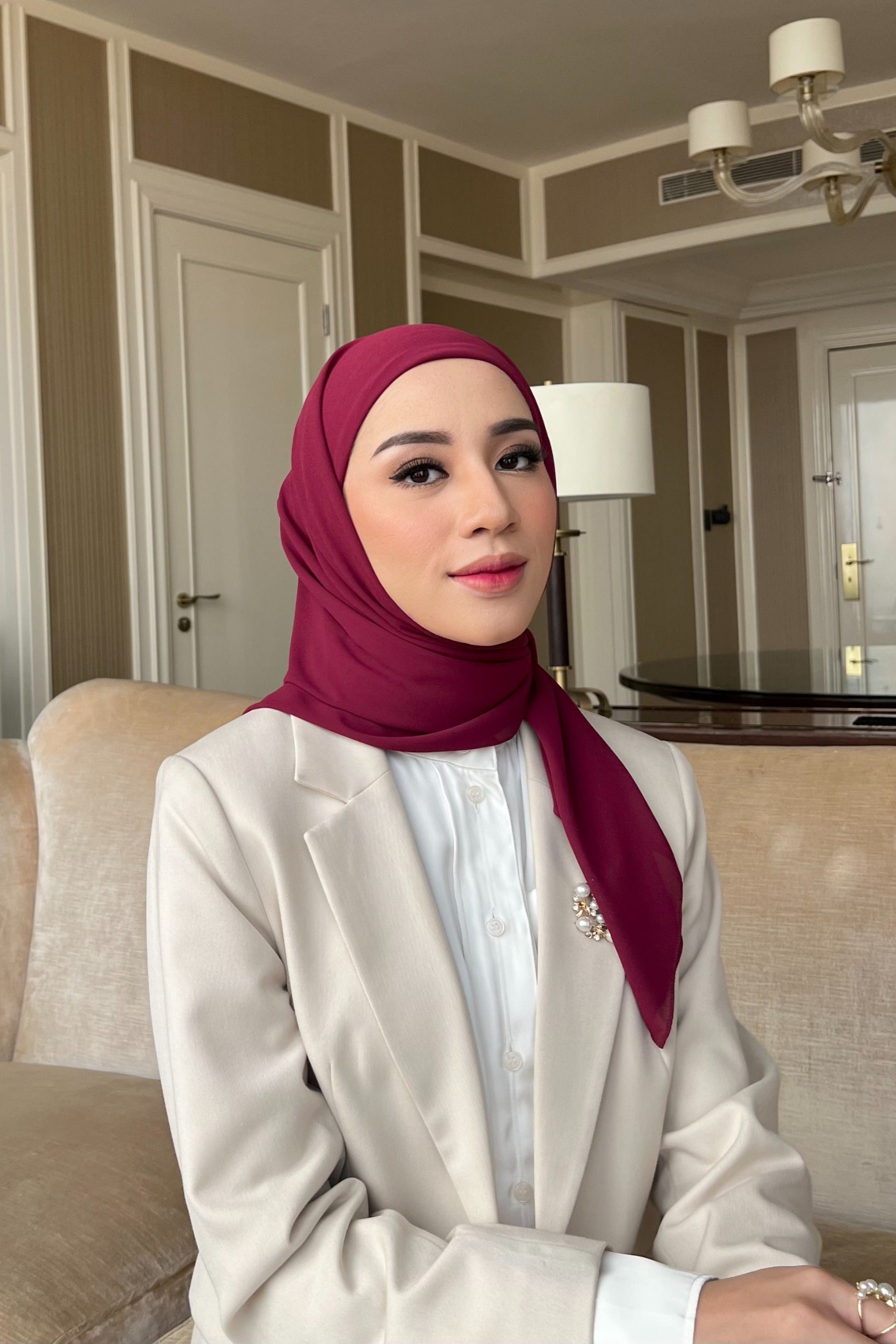 Mega Inner Square - Maroon - Hijab Segi Empat Polos