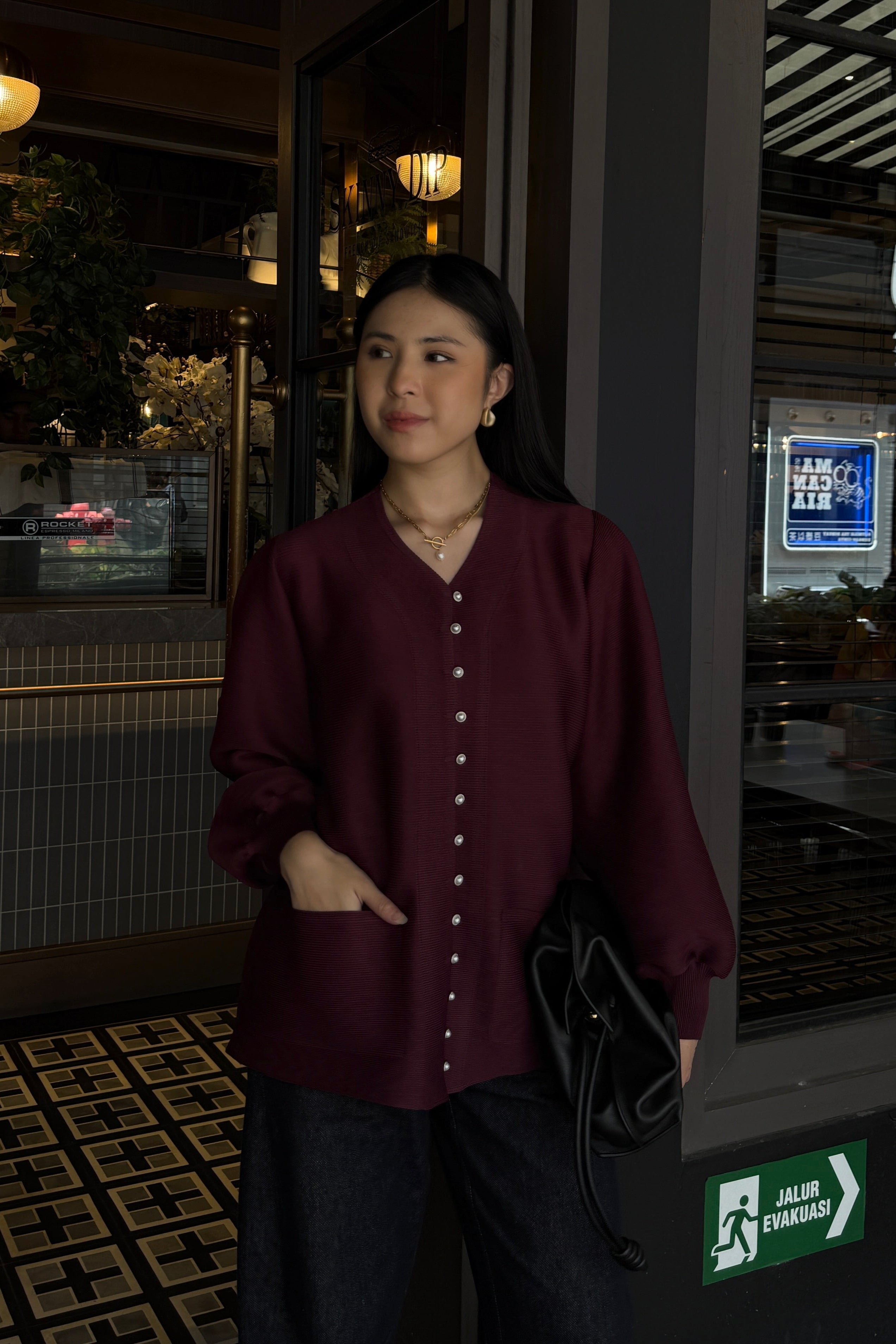 Pocket Pleats Blouse - Atasan Wanita Polos Bahan Pleats