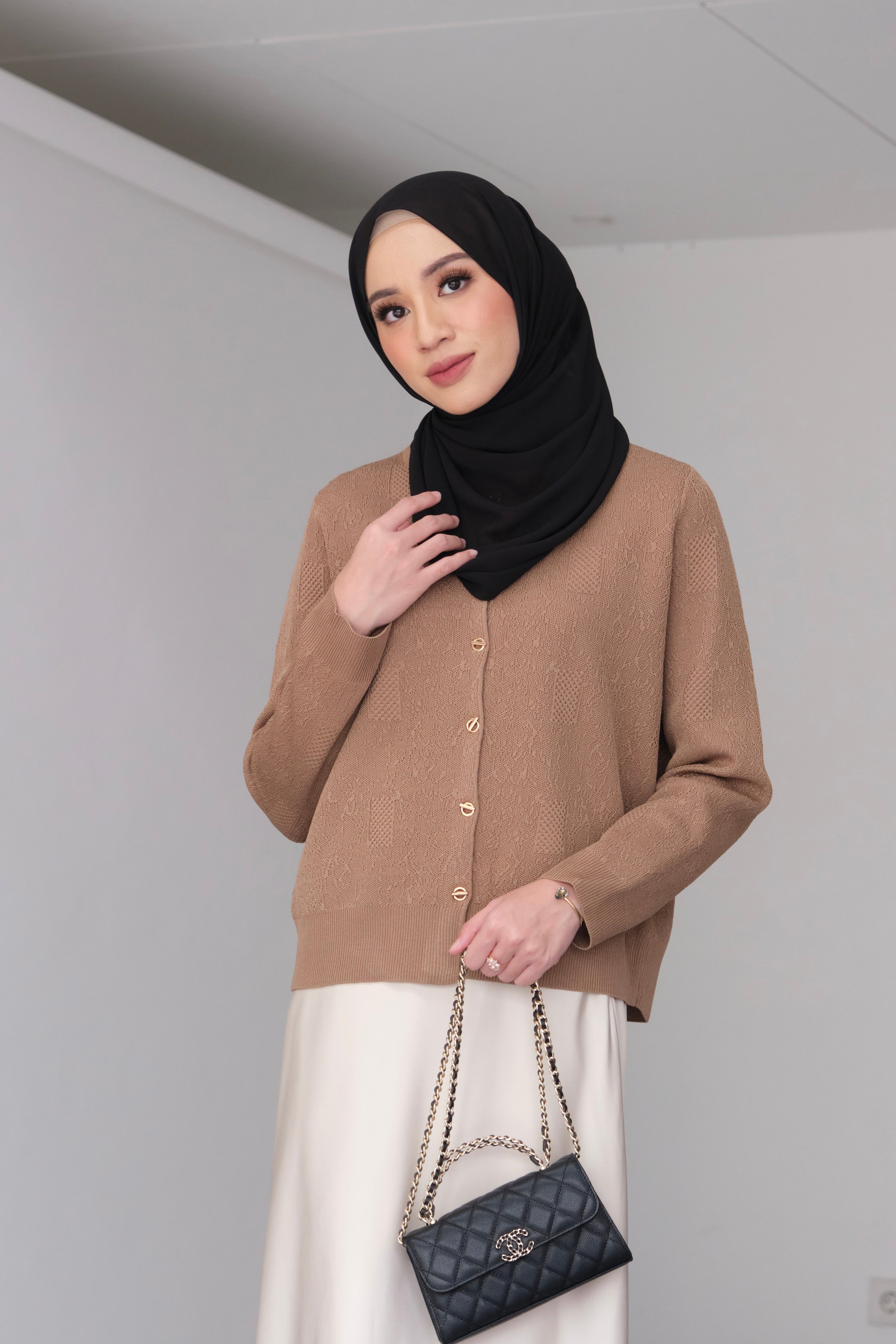 Jeyda Cardy - Mocca - Cardigan Knit Wanita Berkancing - KW3030580