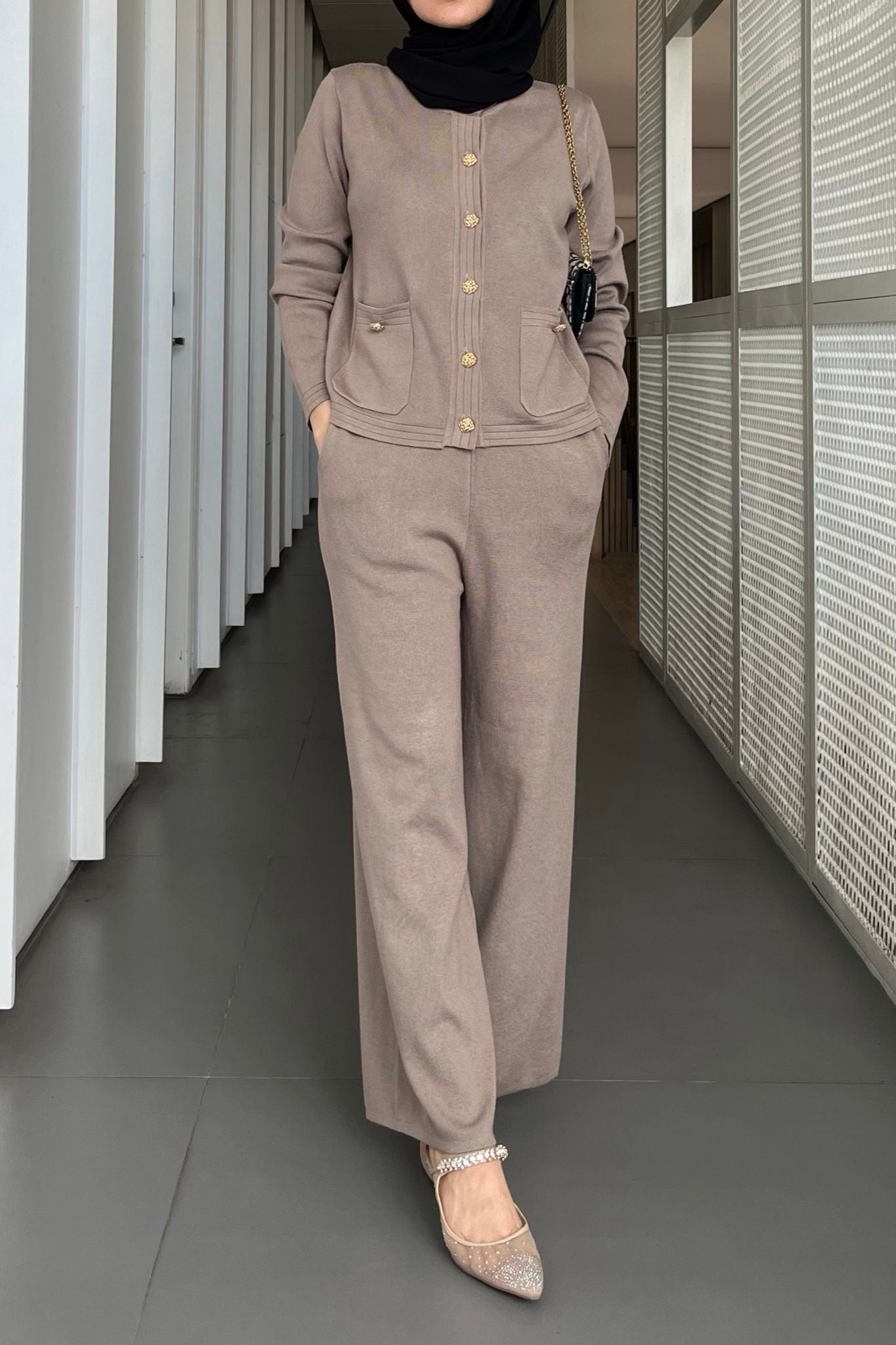 Muji Set - One Set Wanita Bahan Knit Sweater Dan Celana