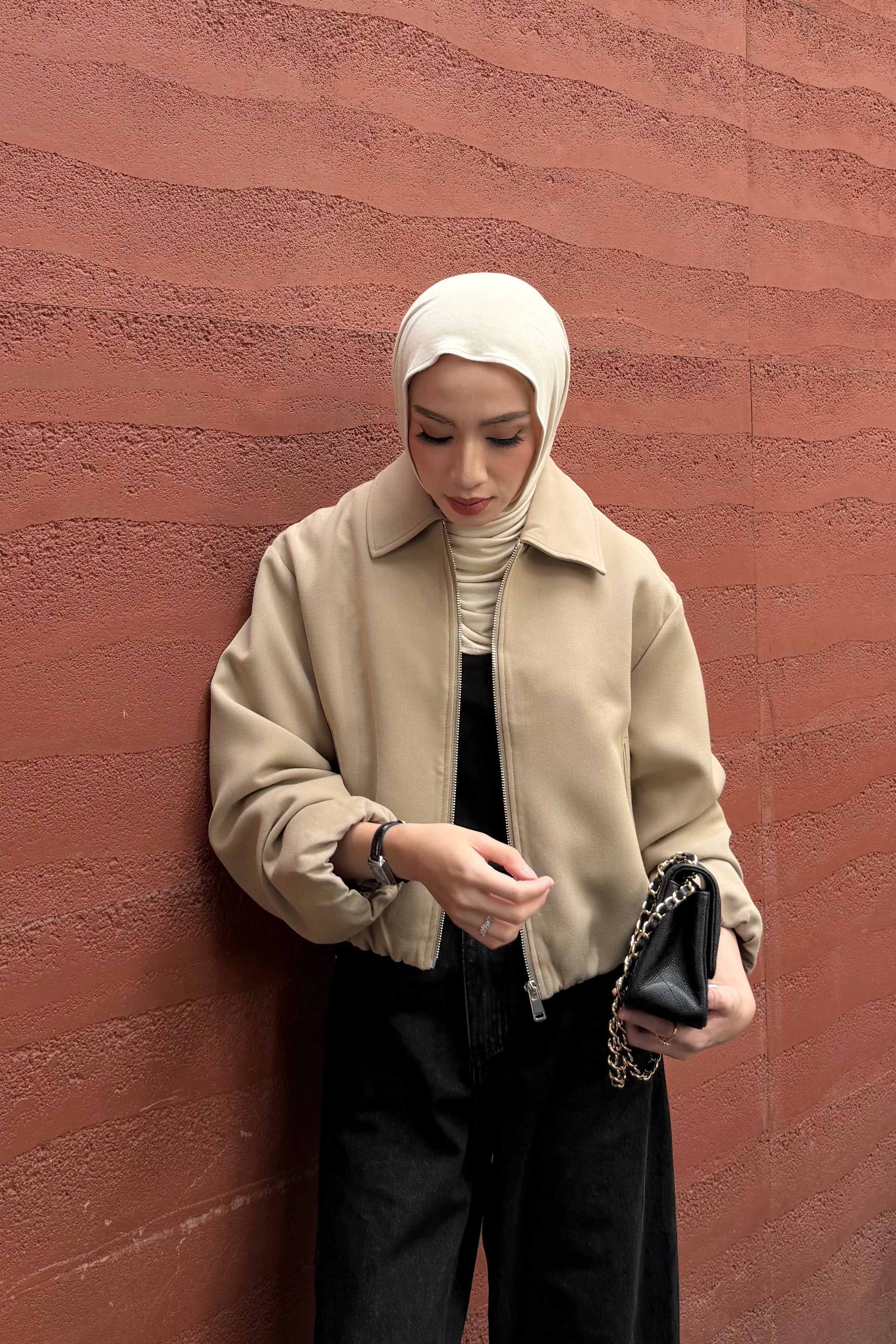 Maison Jacket - Jaket Wanita Casual Chic Gaya Minimalis & Elegan