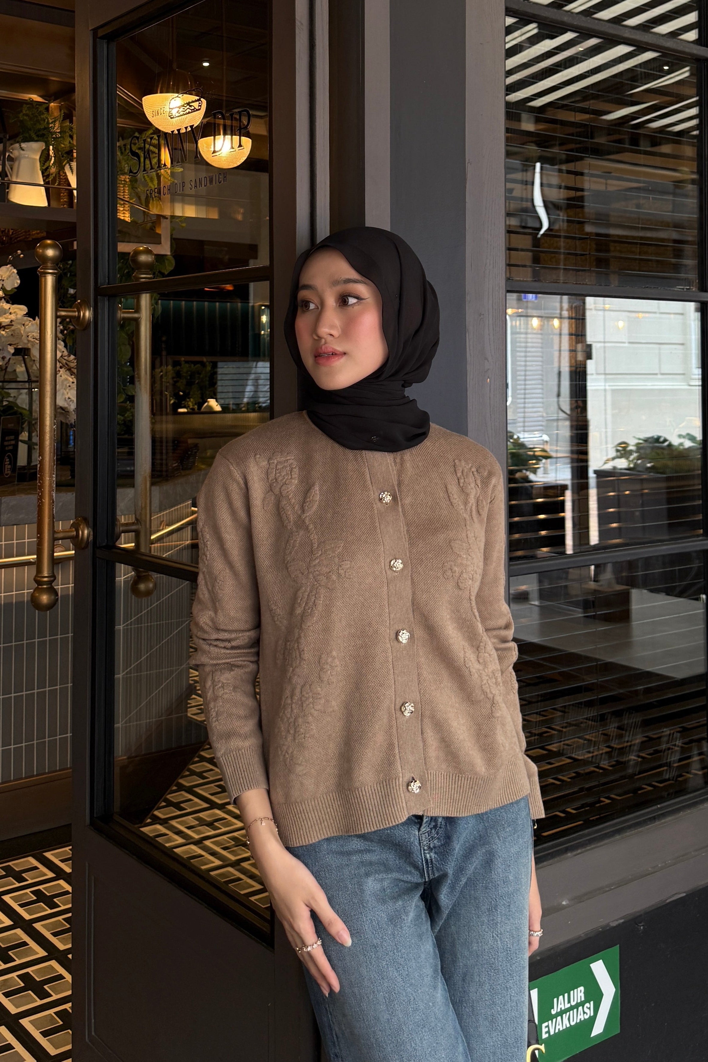 Dara Cardy - Mocca - Cardigan Wanita Stylish Timeless
