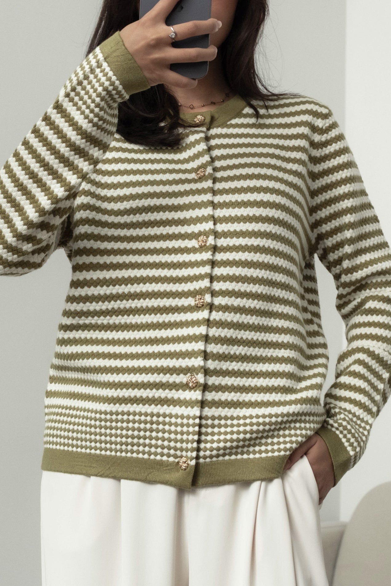 Boony Cardy - Olive - Cardigan Knit Wanita Motif Garis
