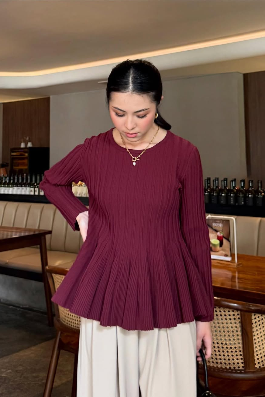Peplum Basic Sweater - Sweater Wanita Basic Simple