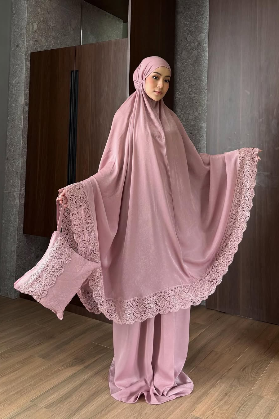 Qura Mukena - Mukena Wanita 2 in 1 Renda Cotton Bahan Santorini