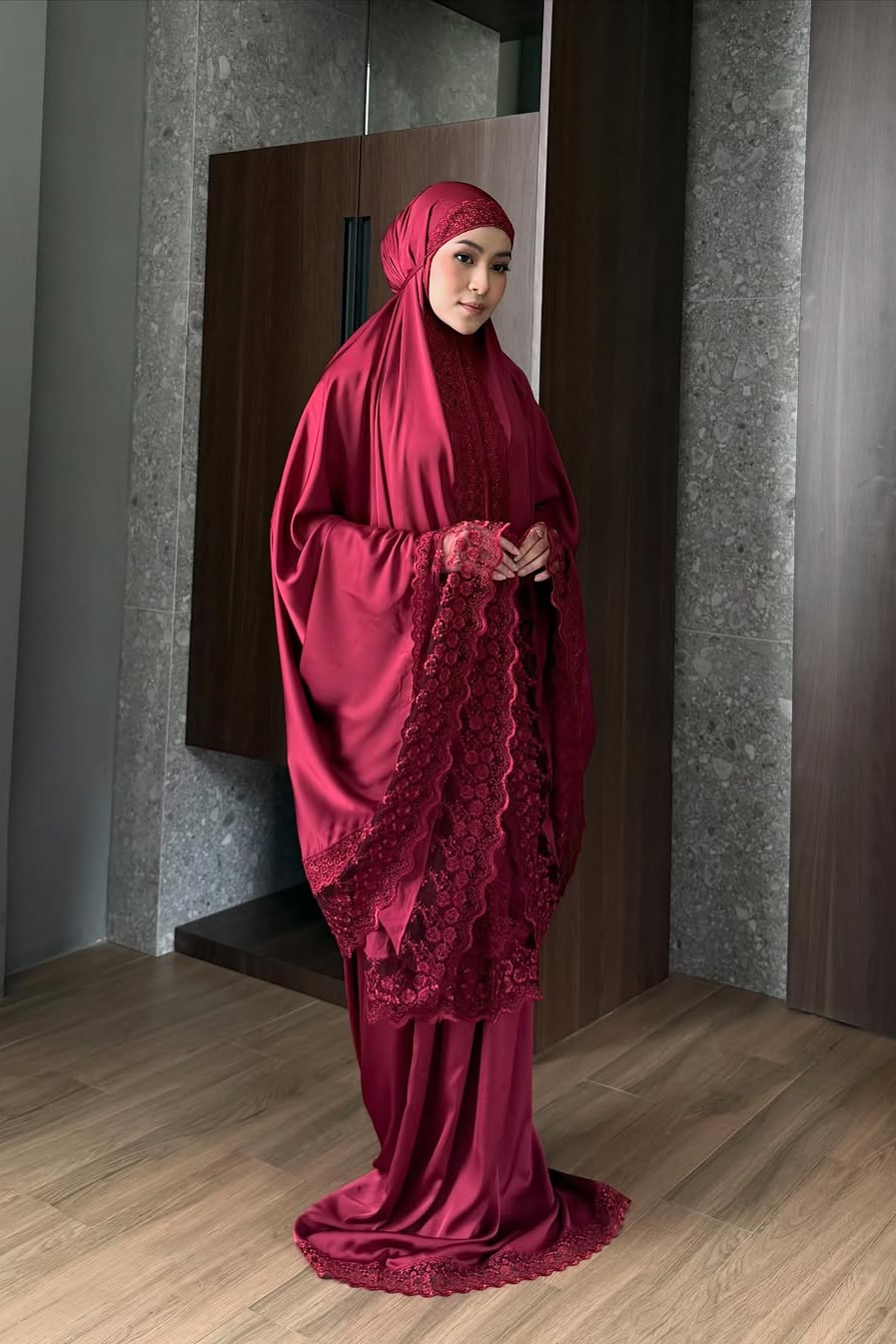 [DEFECT] Syahrini Mukena - Mukena Cantik Bahan Armany Silk Premium