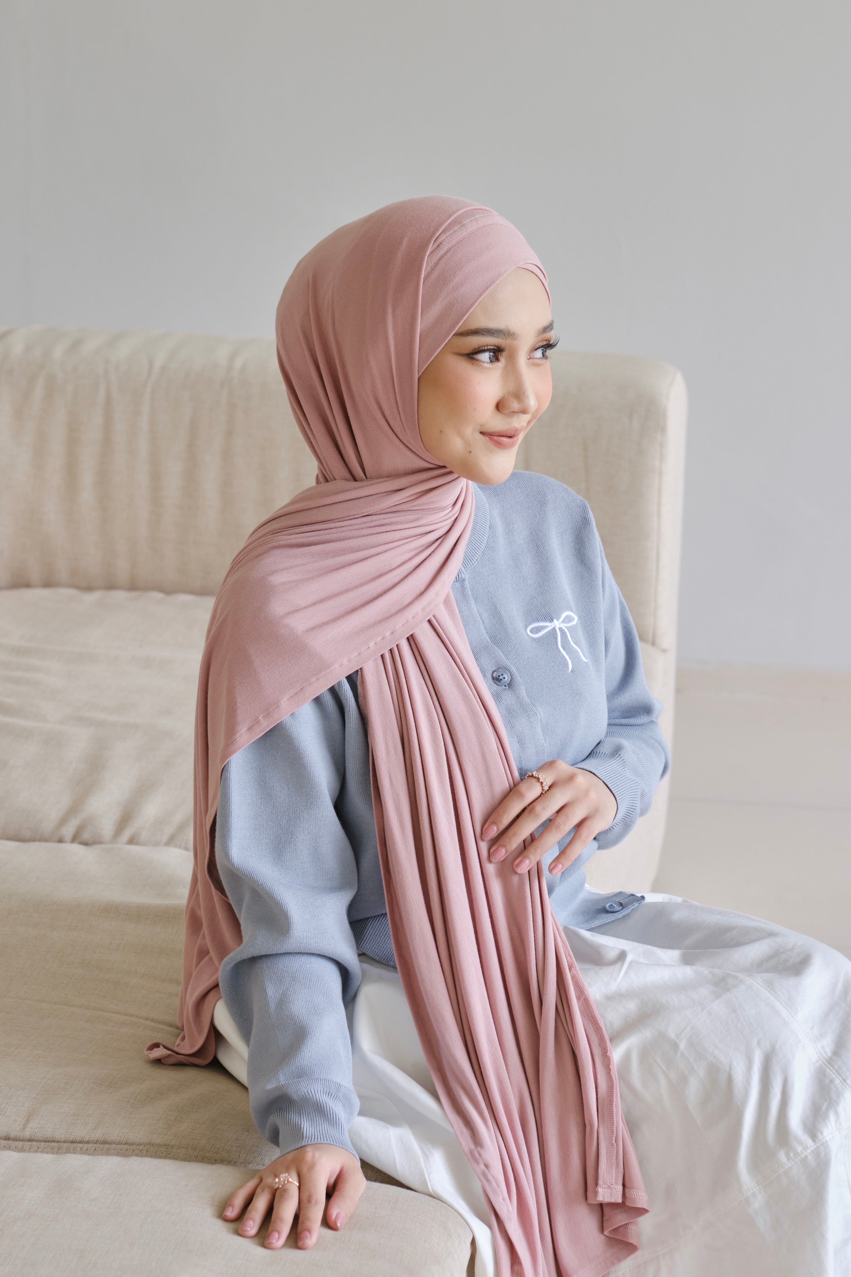 Ayla Instan Shawl - Tea Rose - Hijab Shawl Instan Bahan Rayon Tancel Spandex GG - AC3002600