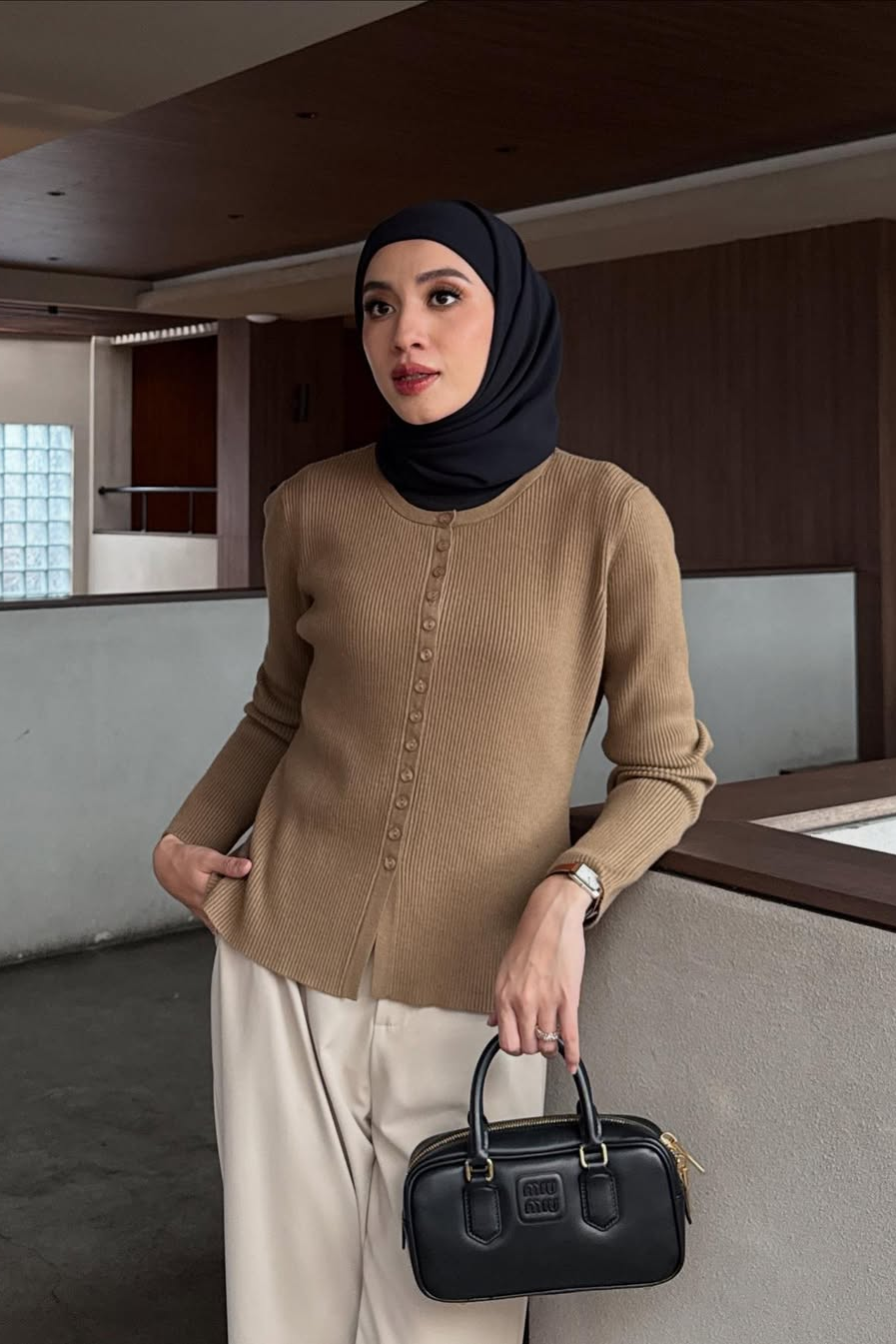 Teddy Sweater -  Sweater Wanita Berkancing Bahan Knit premium