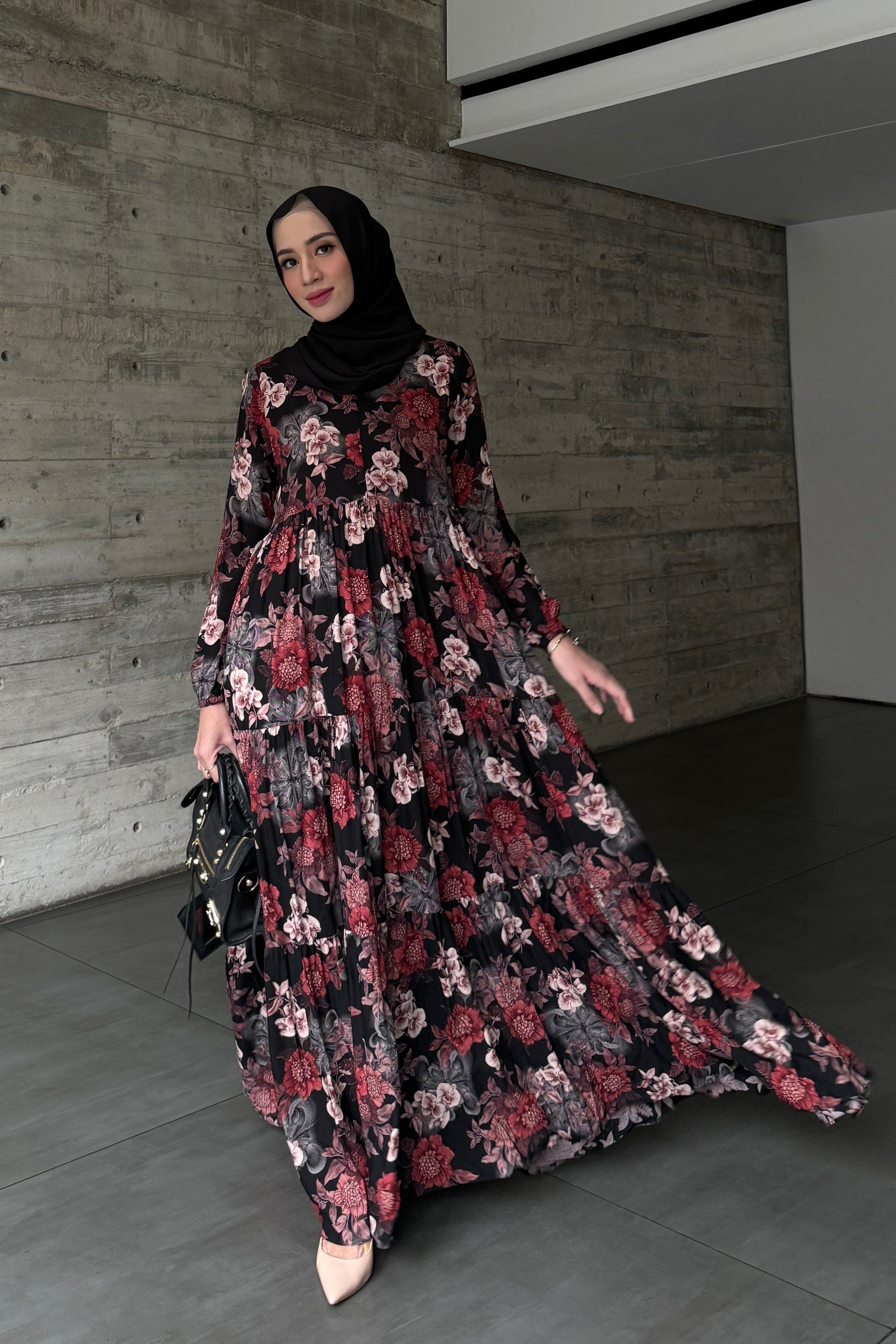 Amara Dress Motif - Velvet - Maxi Dress Motif Bunga