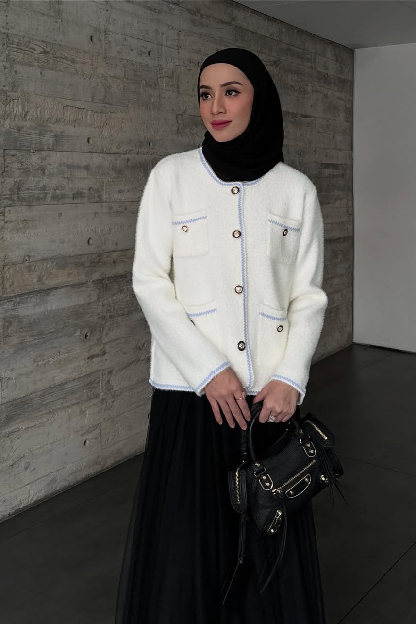 Zen Cardy - Cardigan Berkancing Wanita Bahan Knit