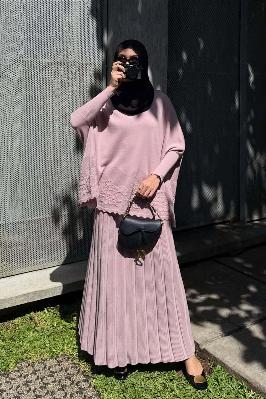 Baia Audrey Series - One Set Atasan dan Rok Knit Wanita