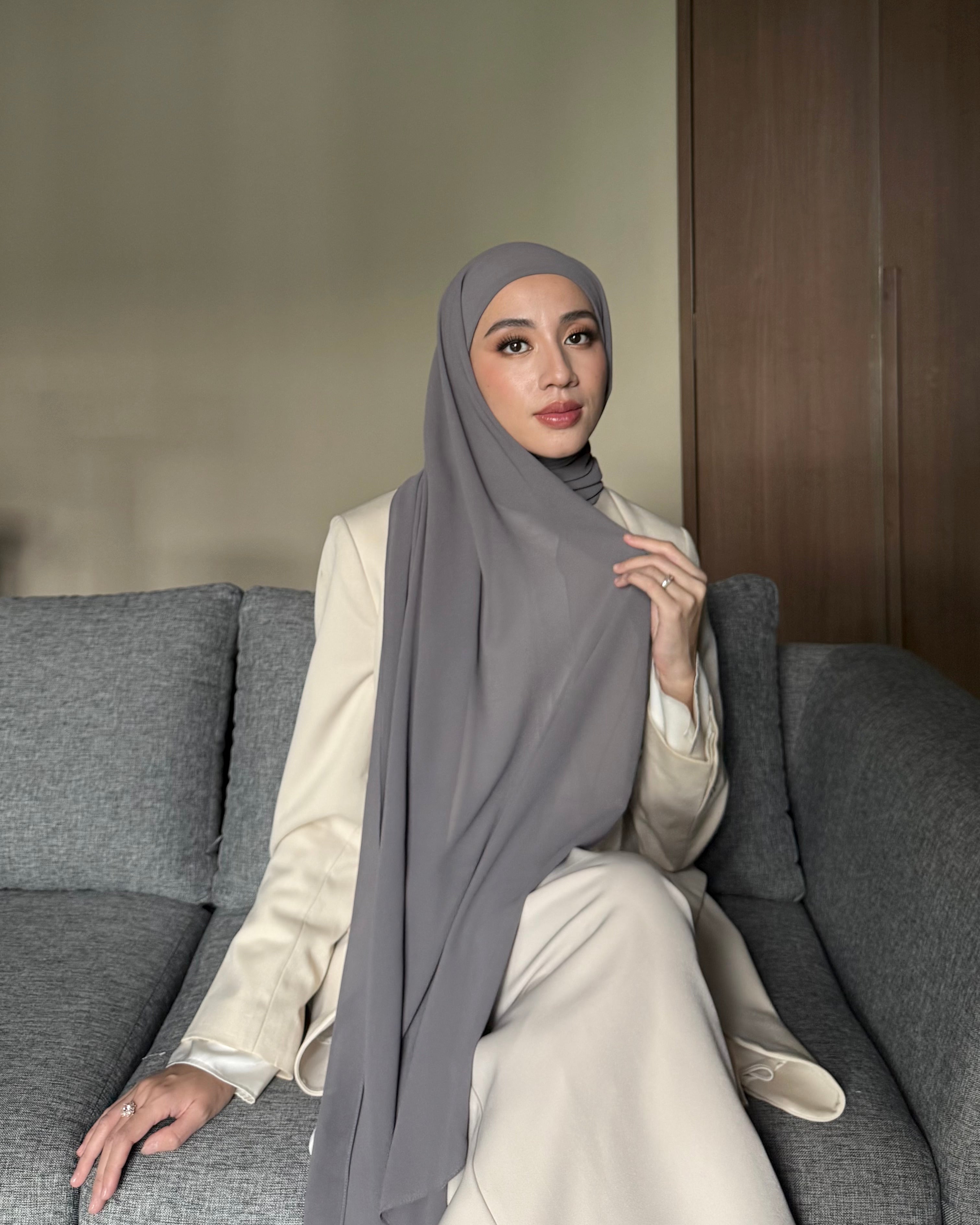 [DEFECT] Mega Inner Shawl  - Hijab Stylish Bahan Cerruty Premium