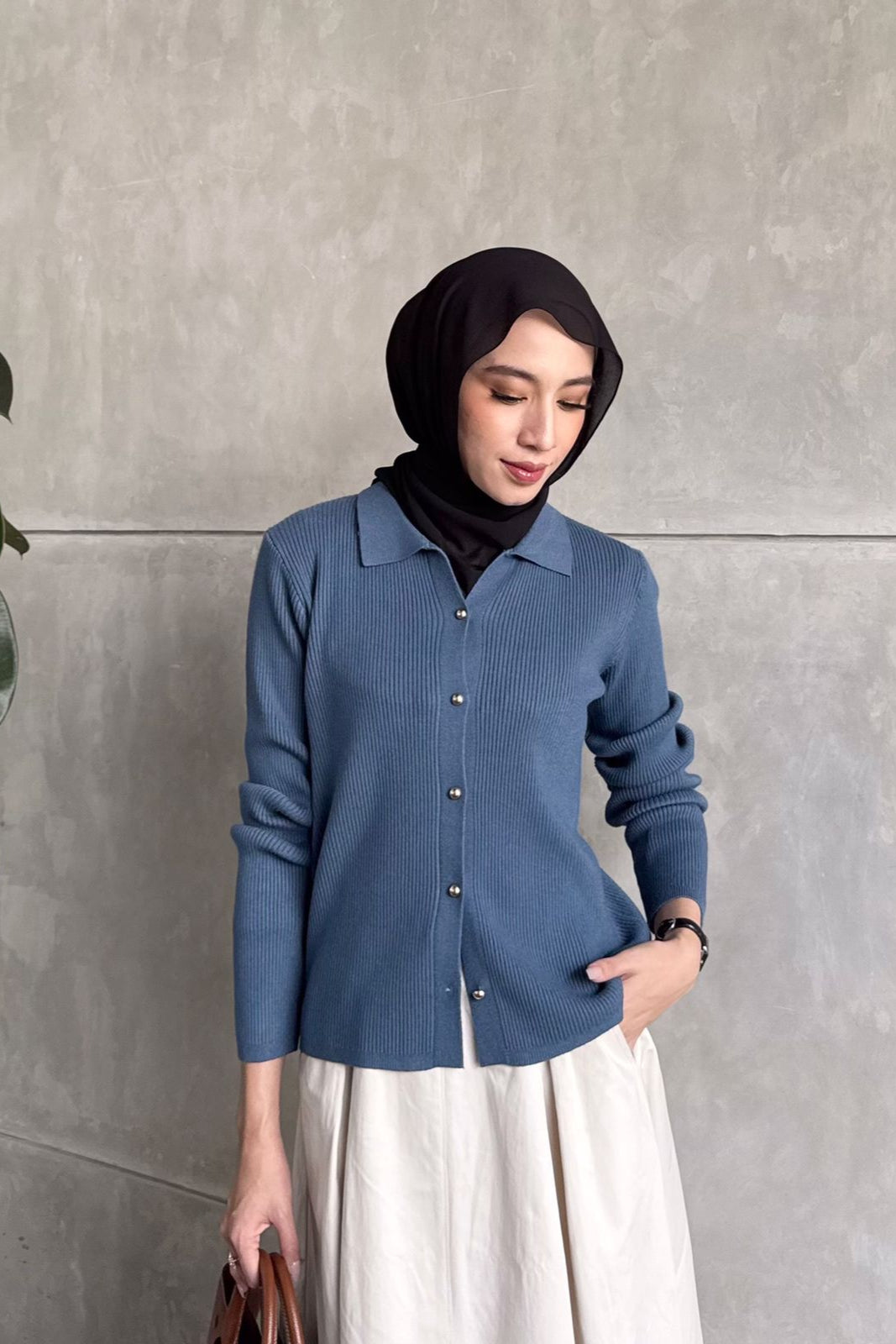 Yure Sweater - Denim - Atasan Wanita Bahan Knit Premium