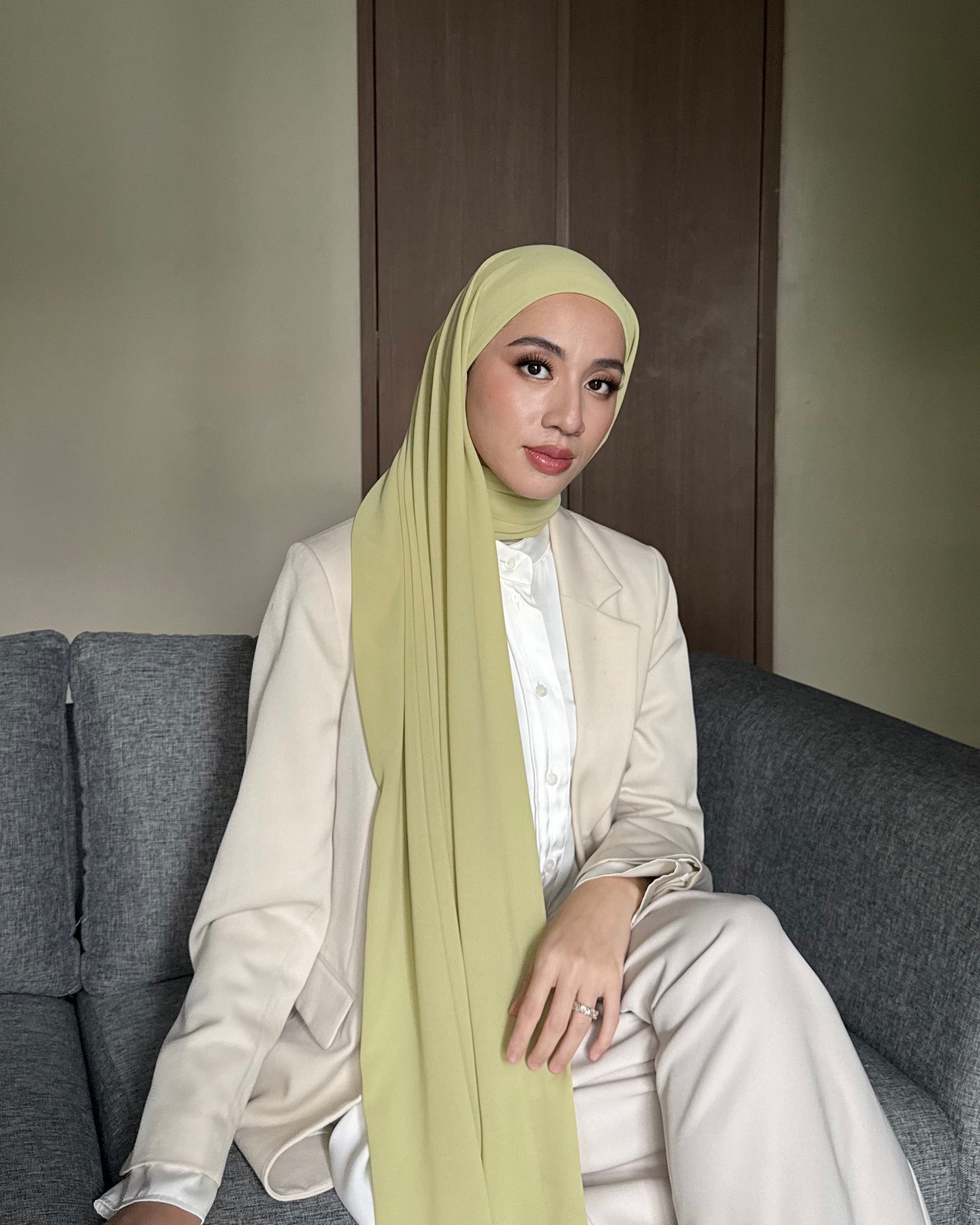 [DEFECT] Mega Inner Shawl  - Hijab Stylish Bahan Cerruty Premium